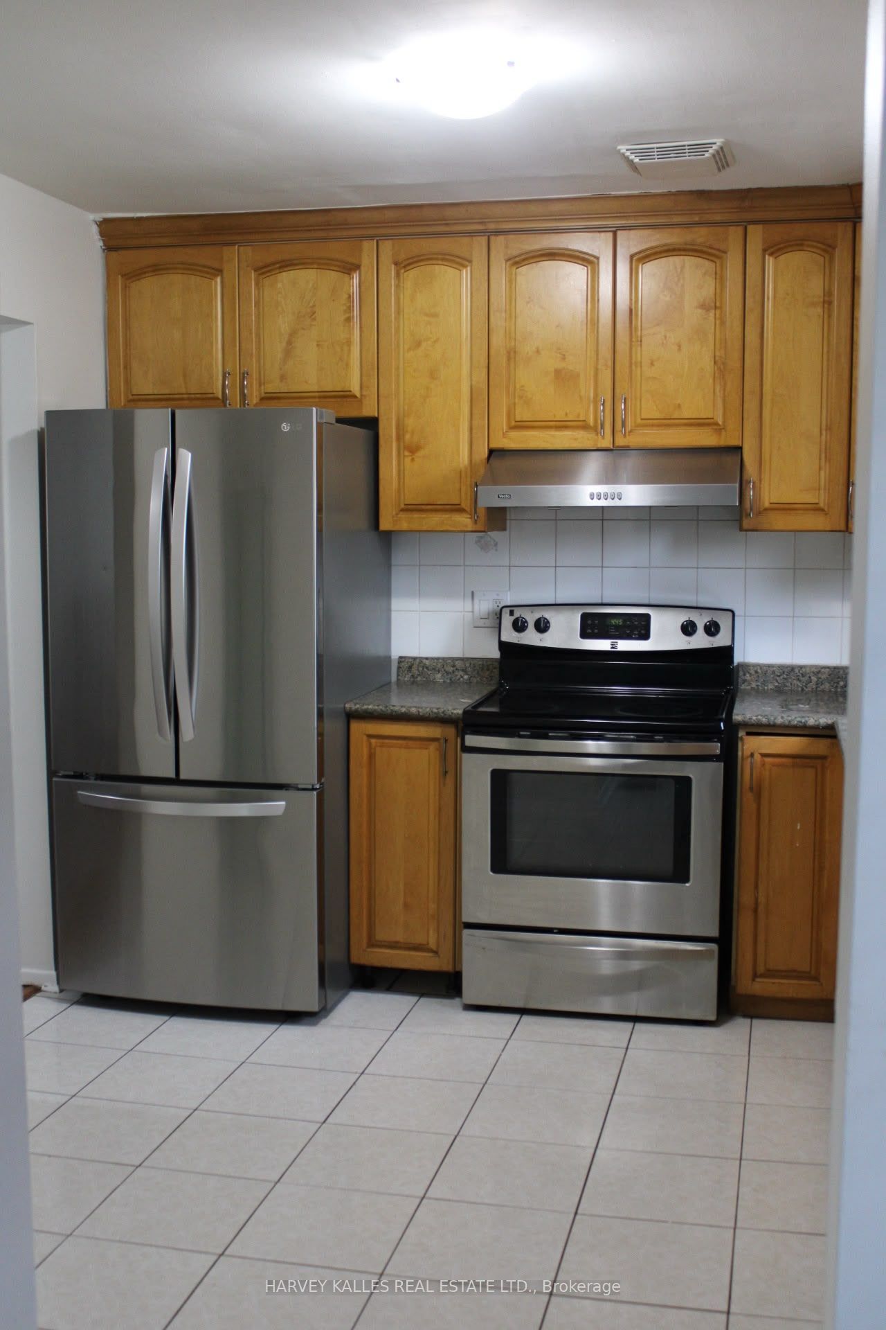 102 Goldcrest Road Property Photo 15