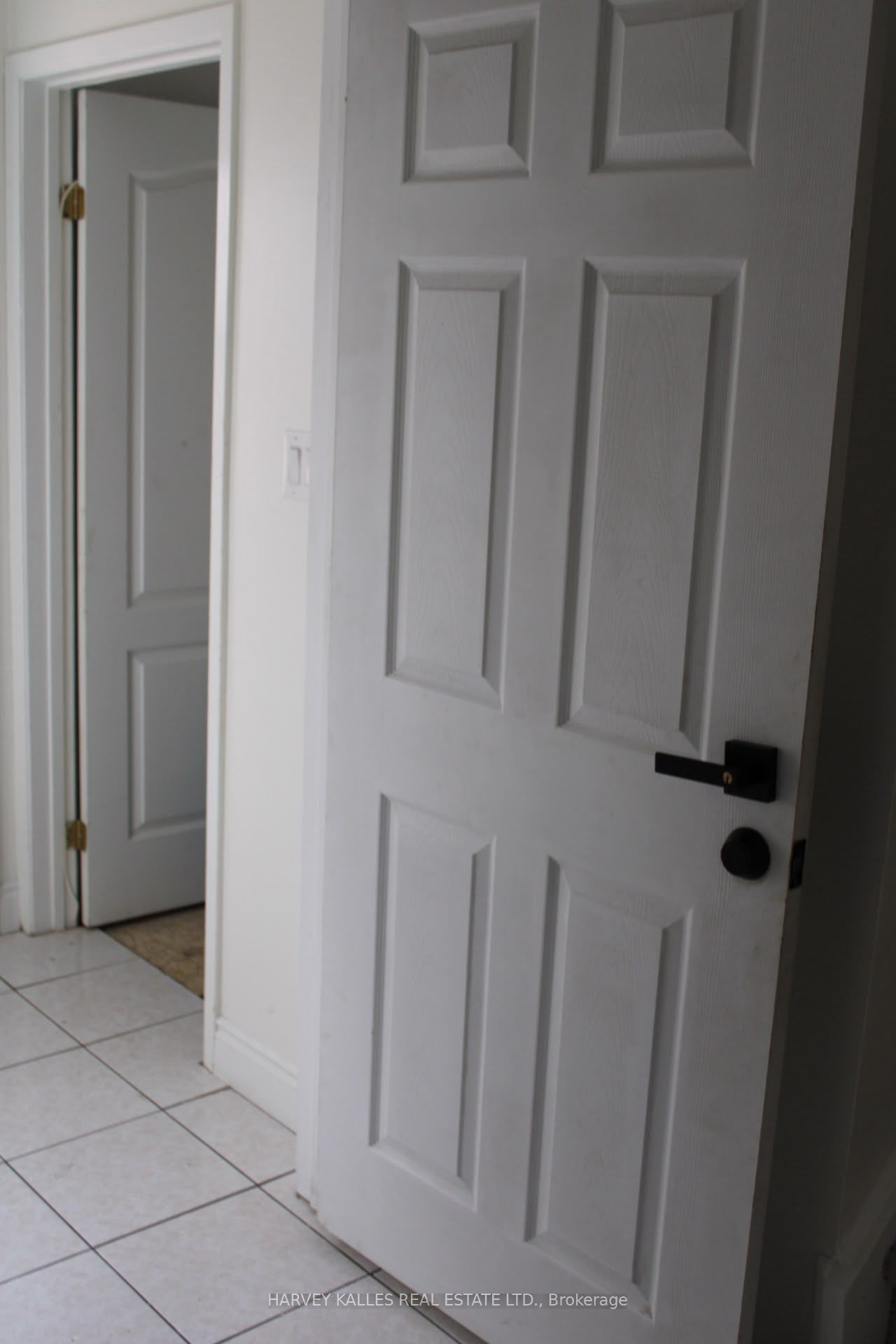 102 Goldcrest Road Property Photo 17
