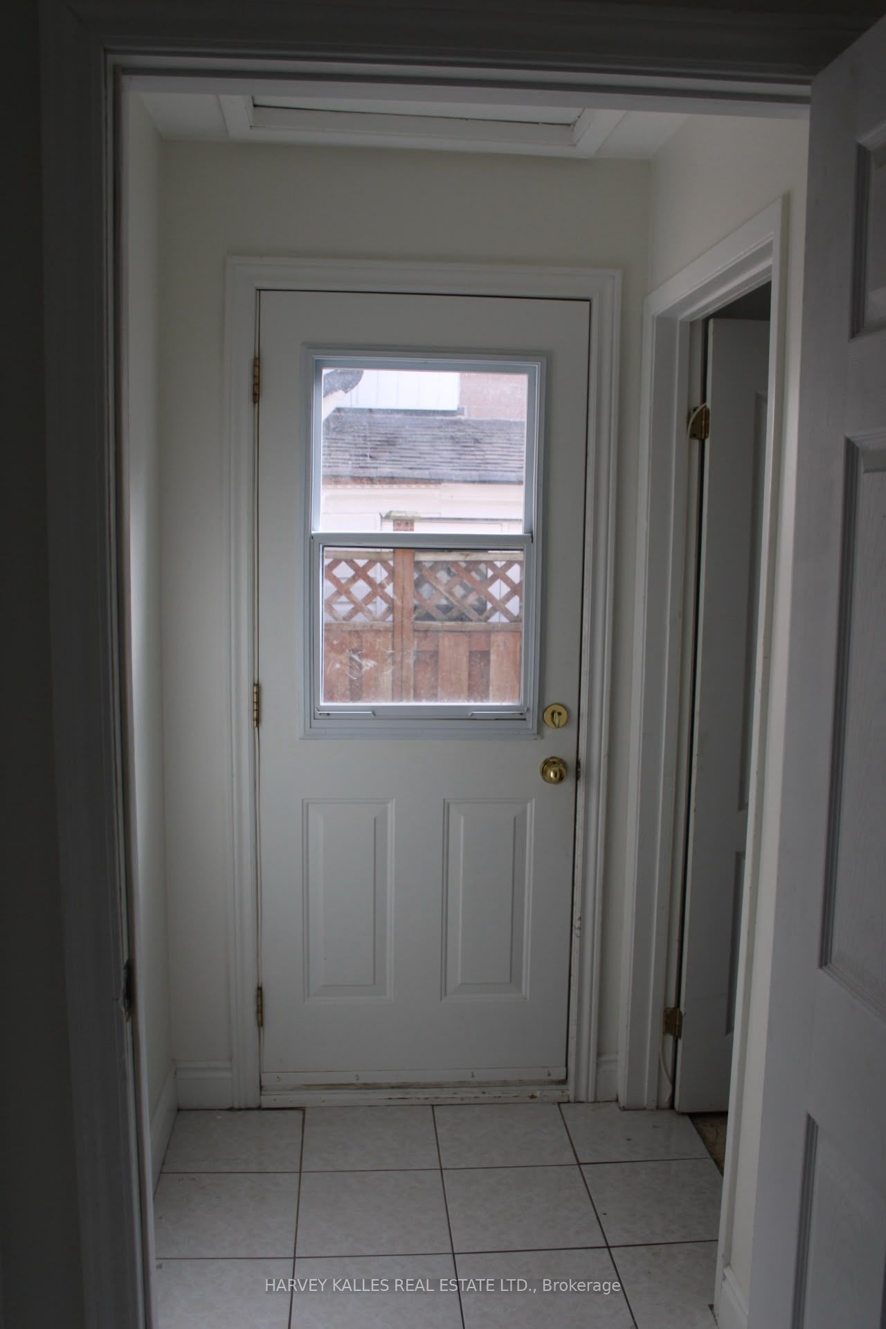 102 Goldcrest Road Property Photo 20