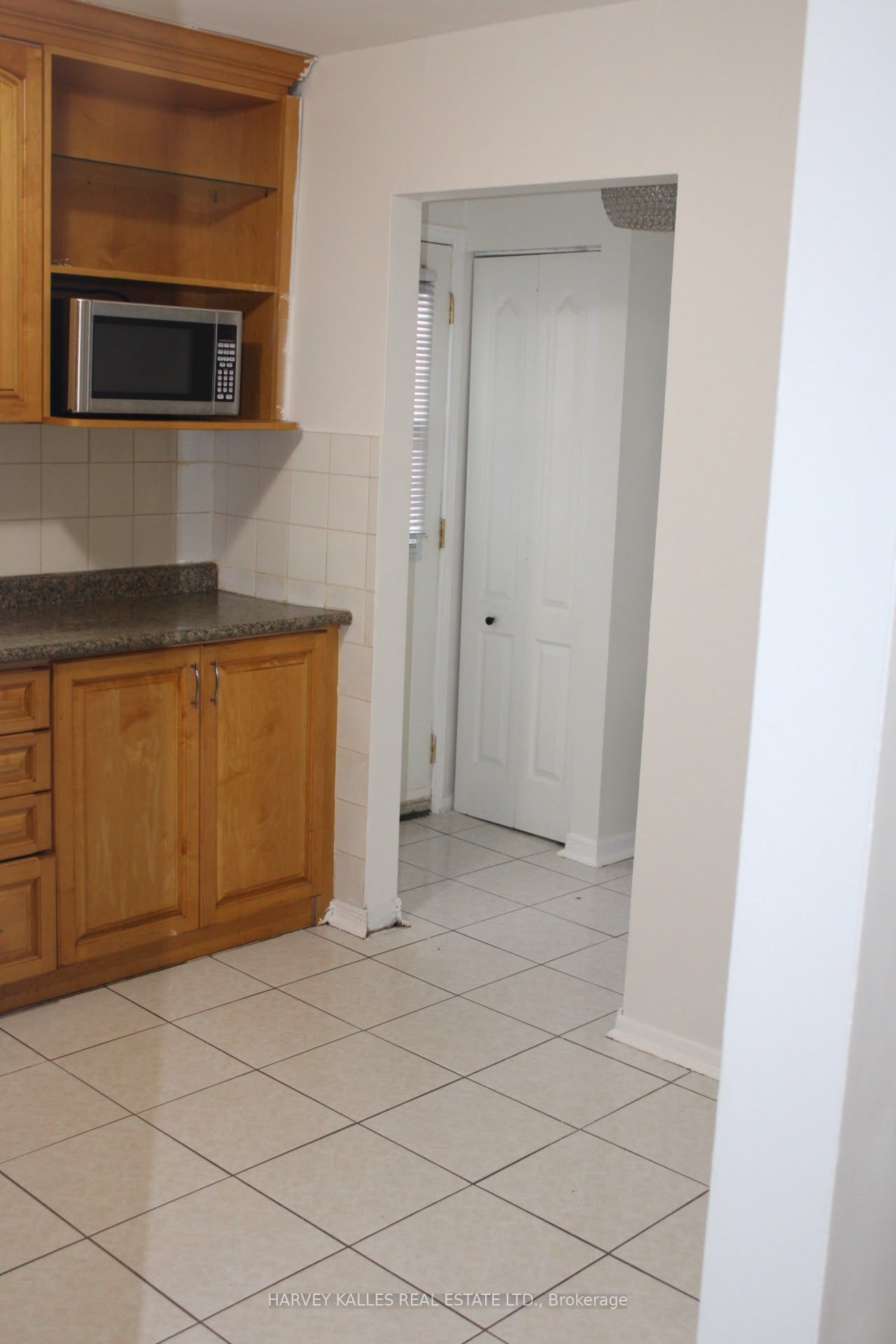 102 Goldcrest Road Property Photo 26