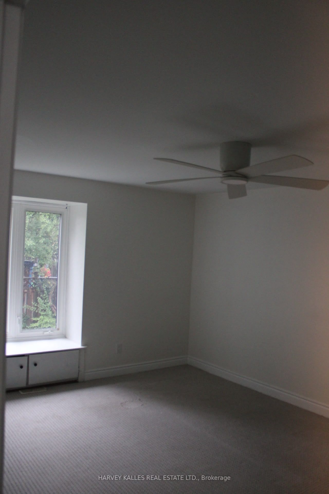 102 Goldcrest Road Property Photo 28