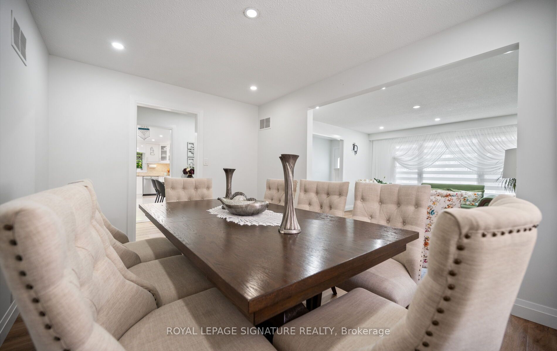2221 Florian Road Property Photo 6