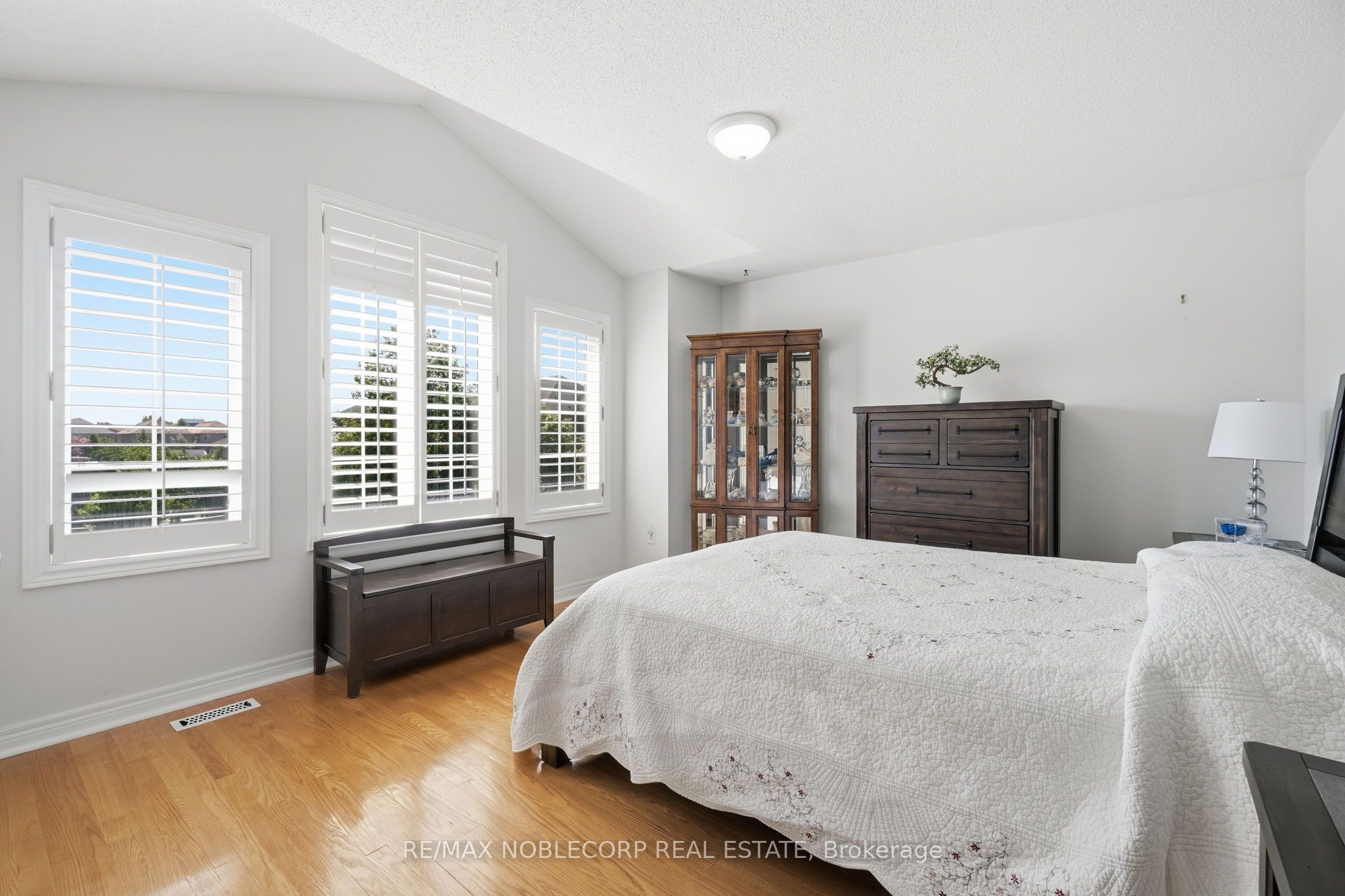 111 Emily Carr Crescent Property Photo 26