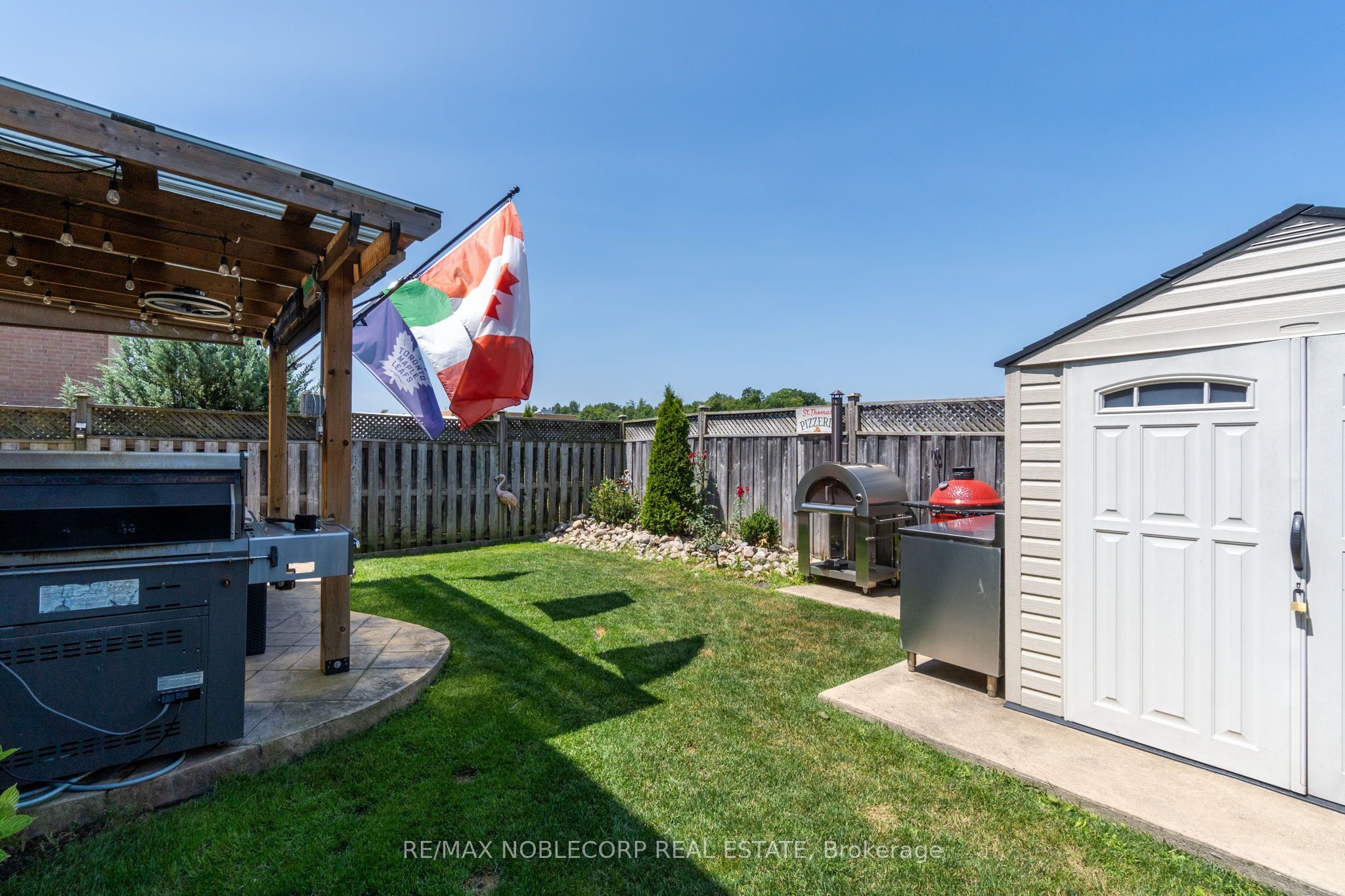 111 Emily Carr Crescent Property Photo 40