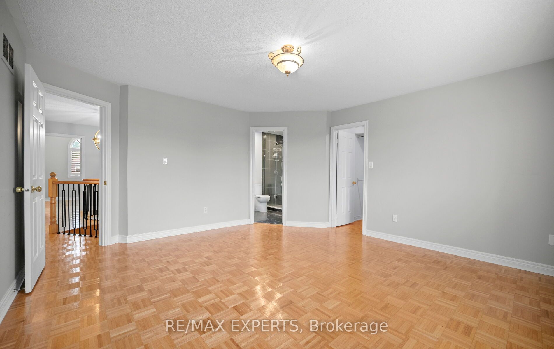 90 Coolspring Crescent Property Photo 22