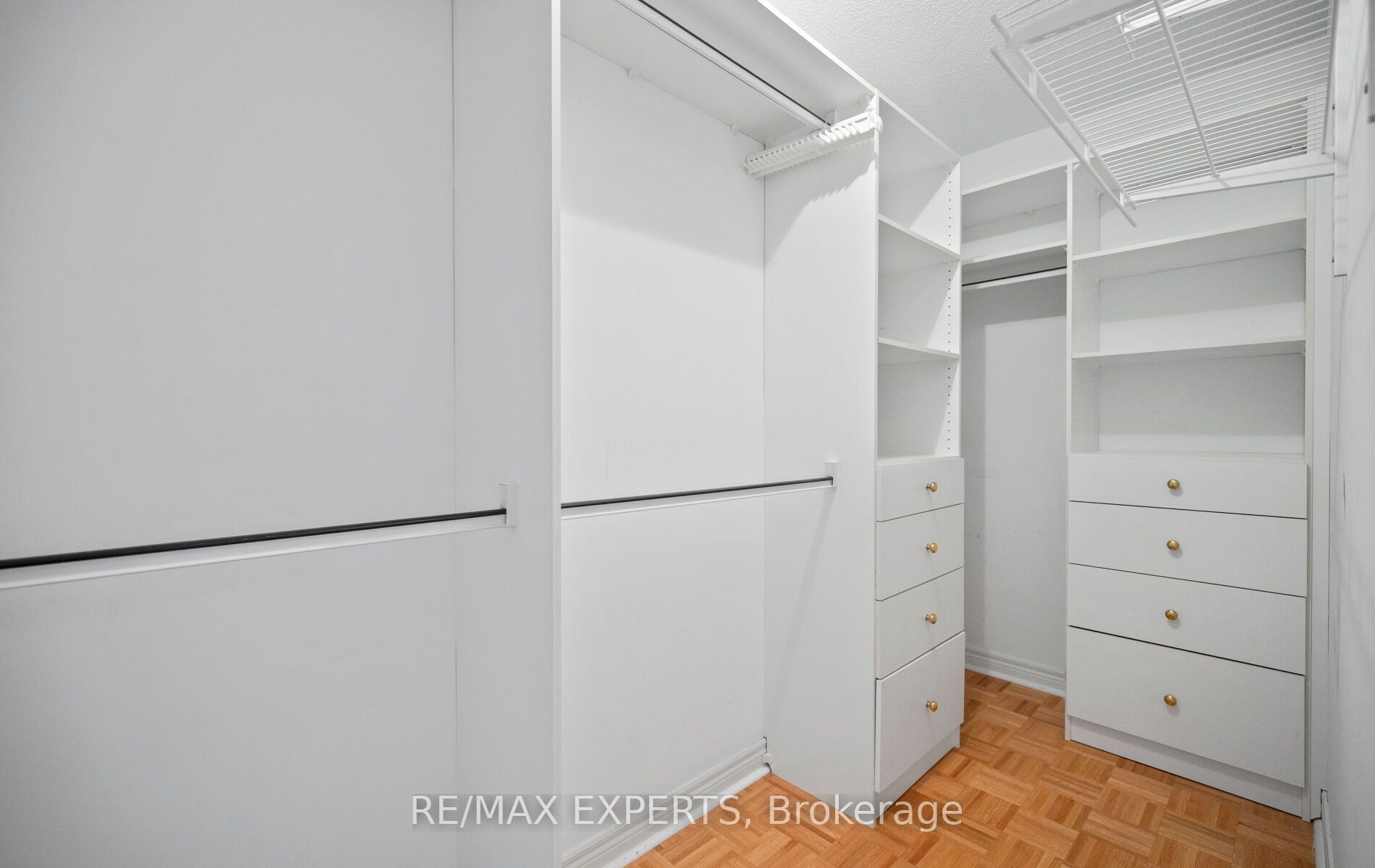90 Coolspring Crescent Property Photo 23