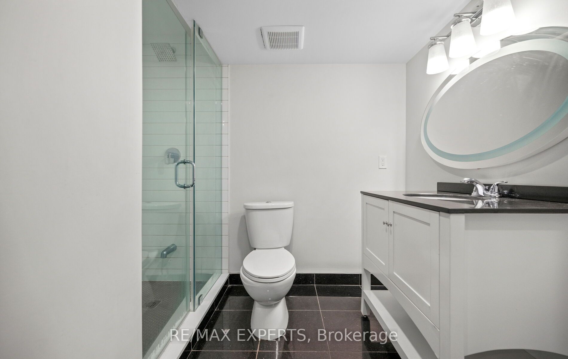 90 Coolspring Crescent Property Photo 43