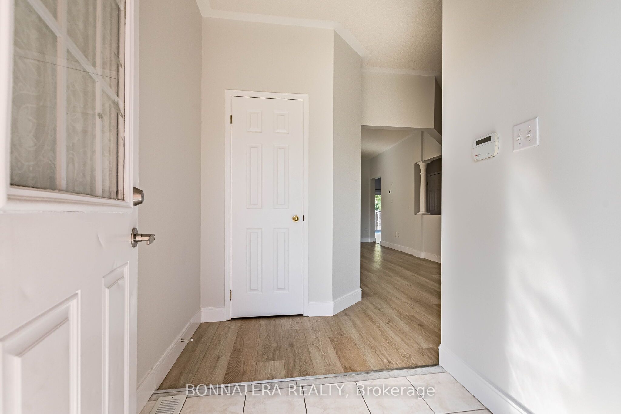 4297 Guildwood Way Property Photo 6