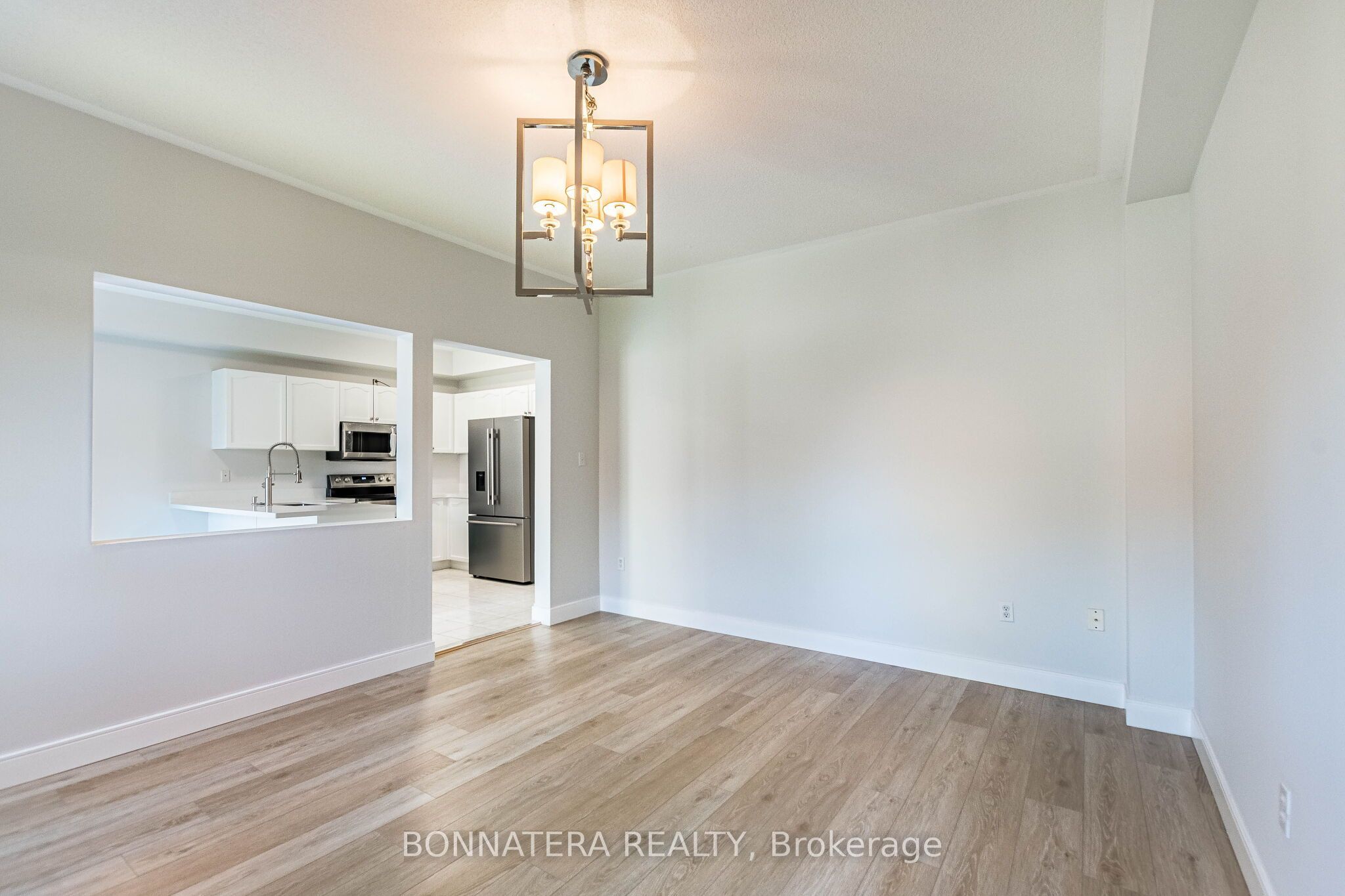 4297 Guildwood Way Property Photo 19