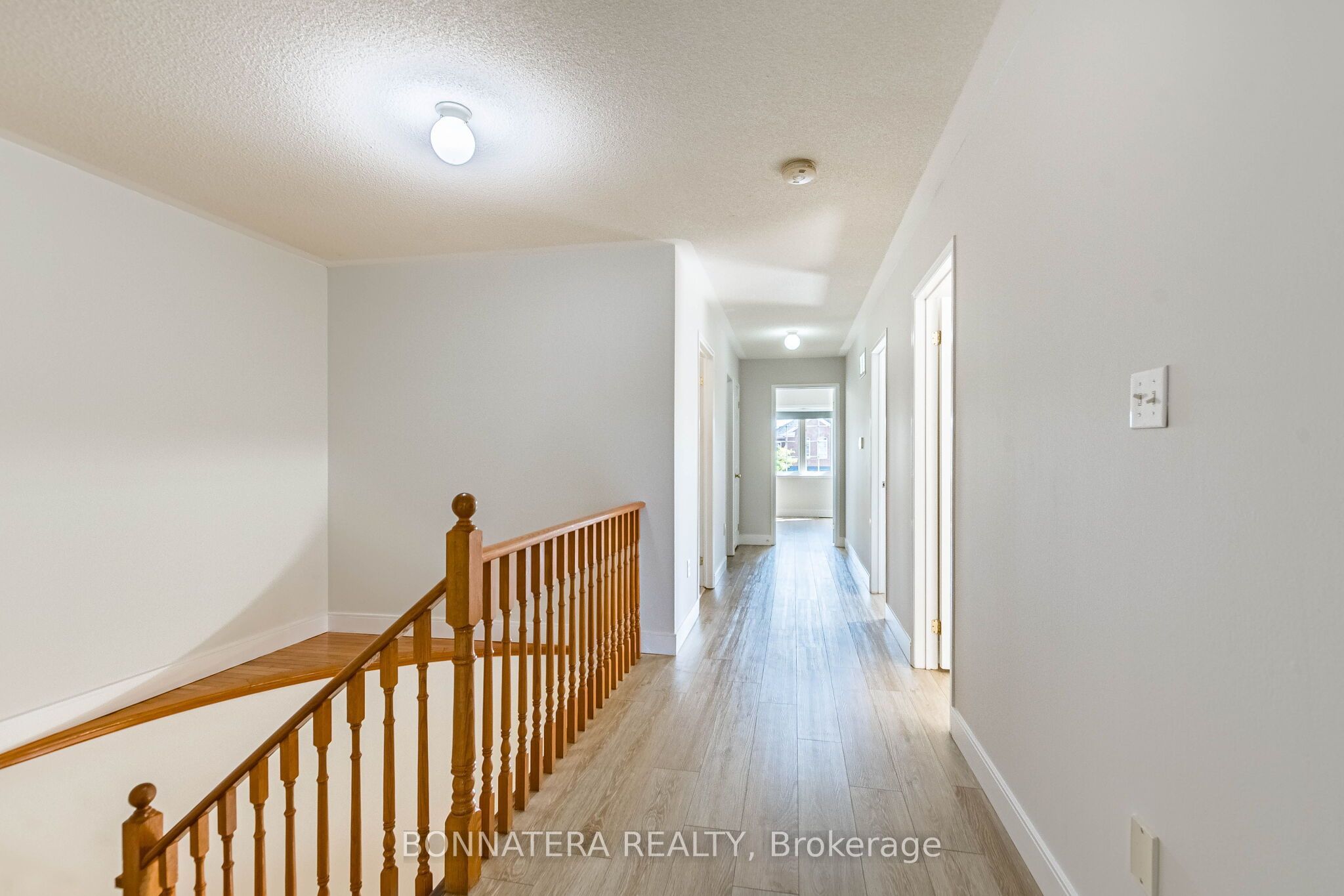 4297 Guildwood Way Property Photo 29
