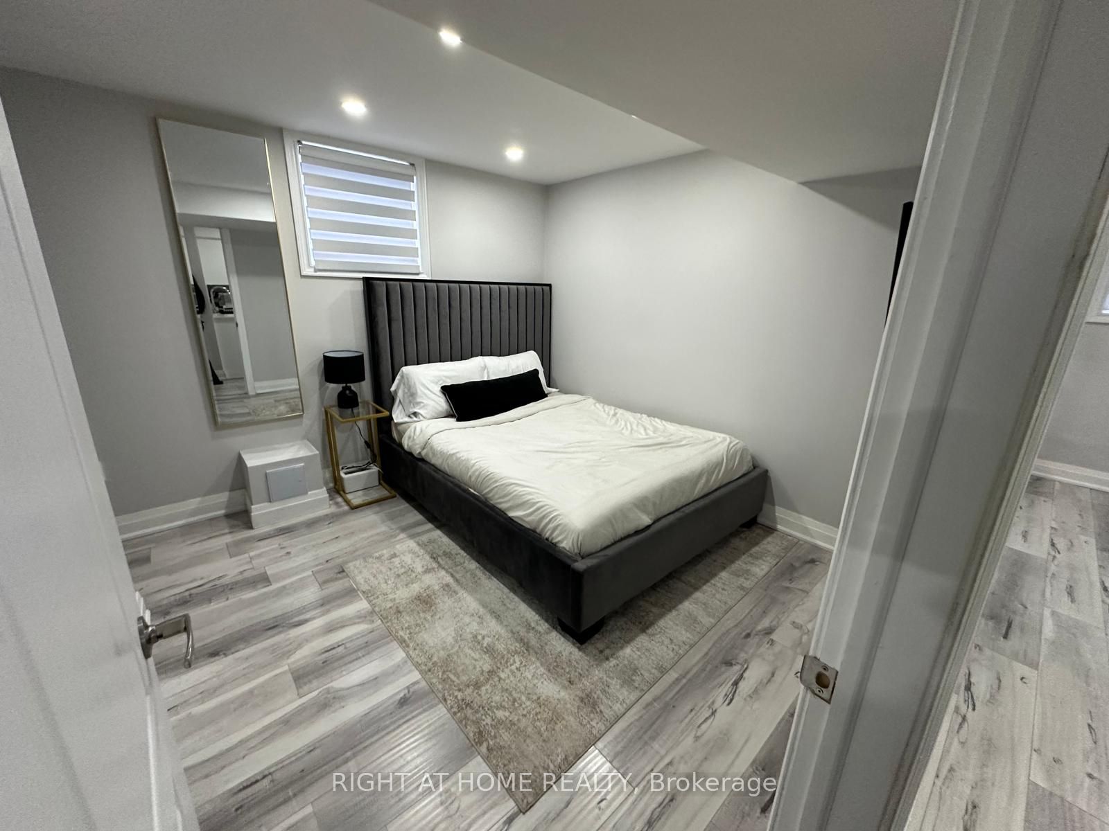 1015 Mccuaig Drive Property Photo 20