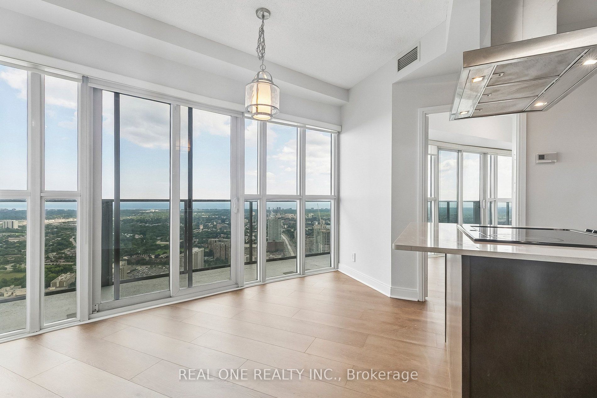 60 Absolute Avenue 5301 Property Photo 2