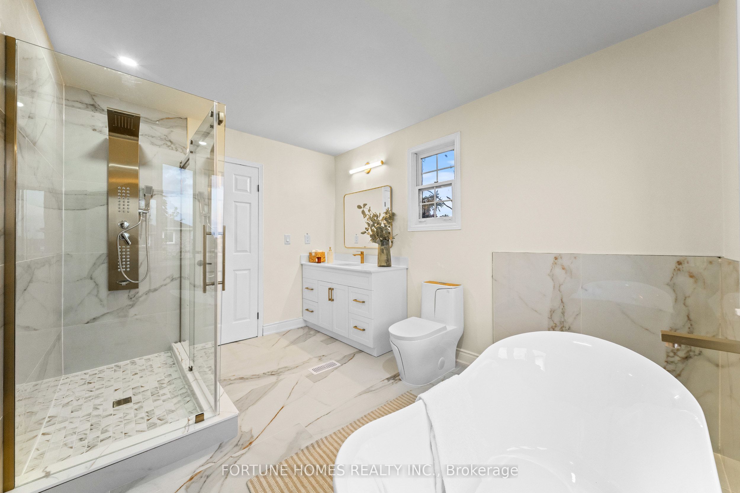 1 Ortona Drive Property Photo 24