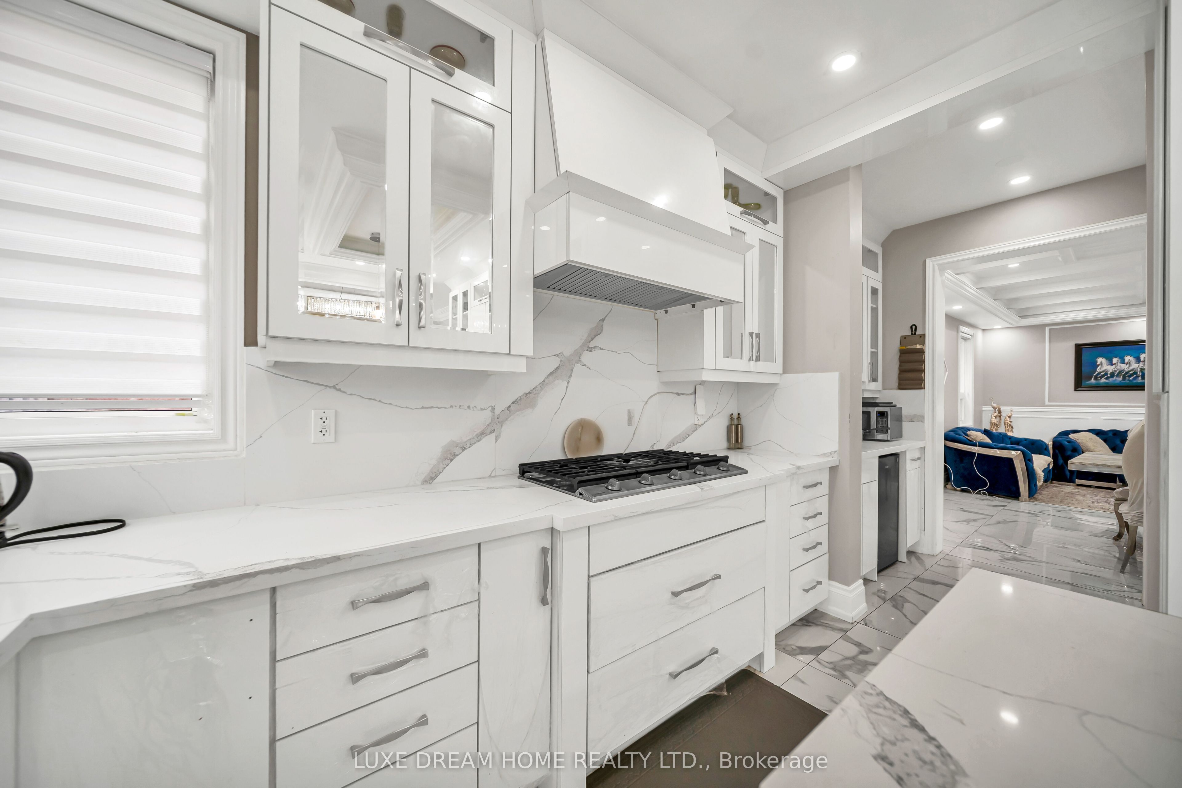 16 Powell Drive E Property Photo 16