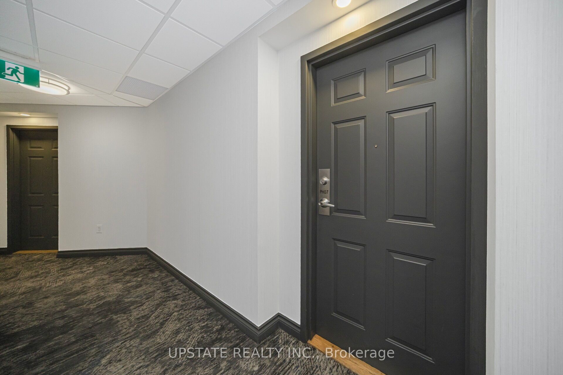 250 Webb Drive 1607 Property Photo 7