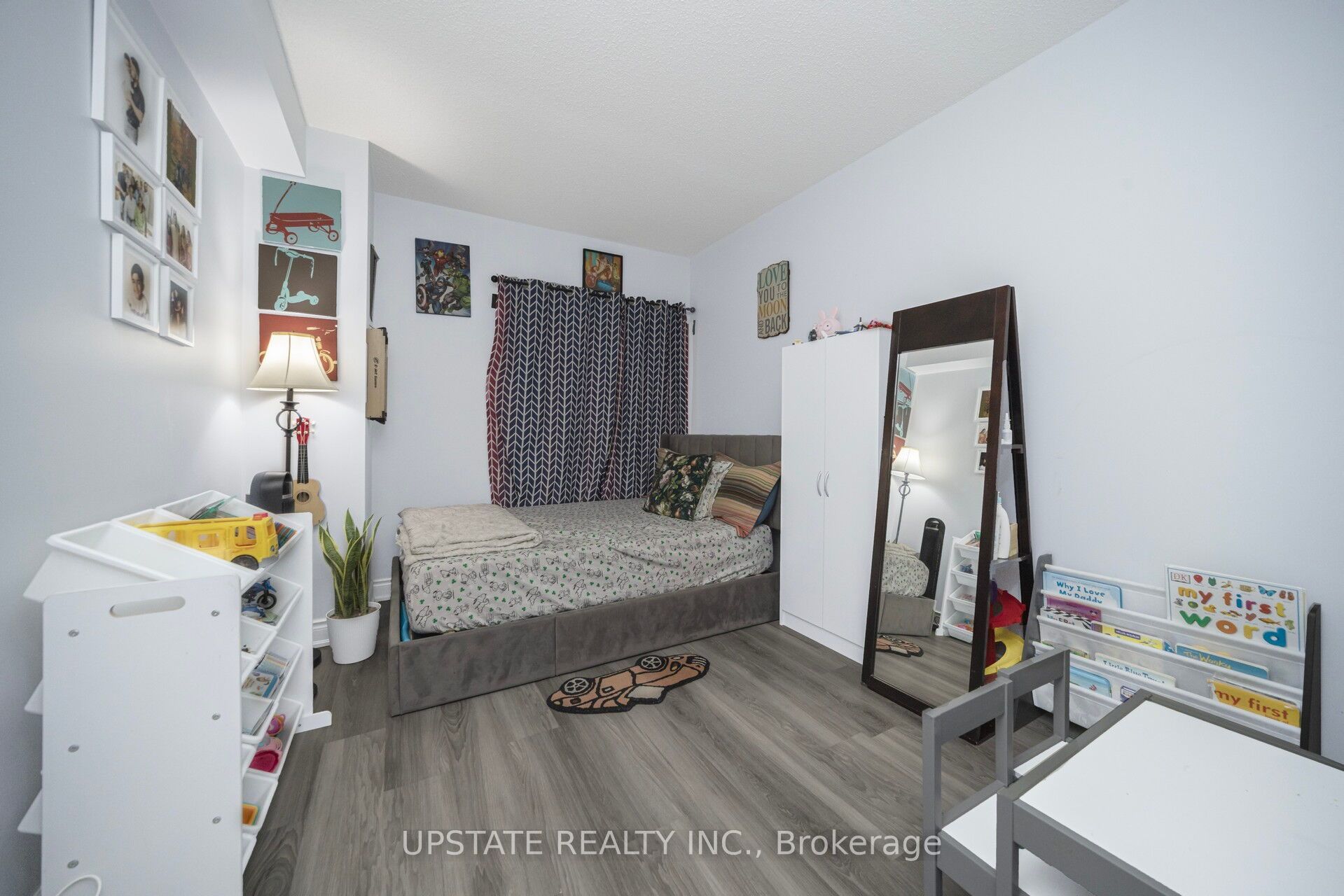 250 Webb Drive 1607 Property Photo 28