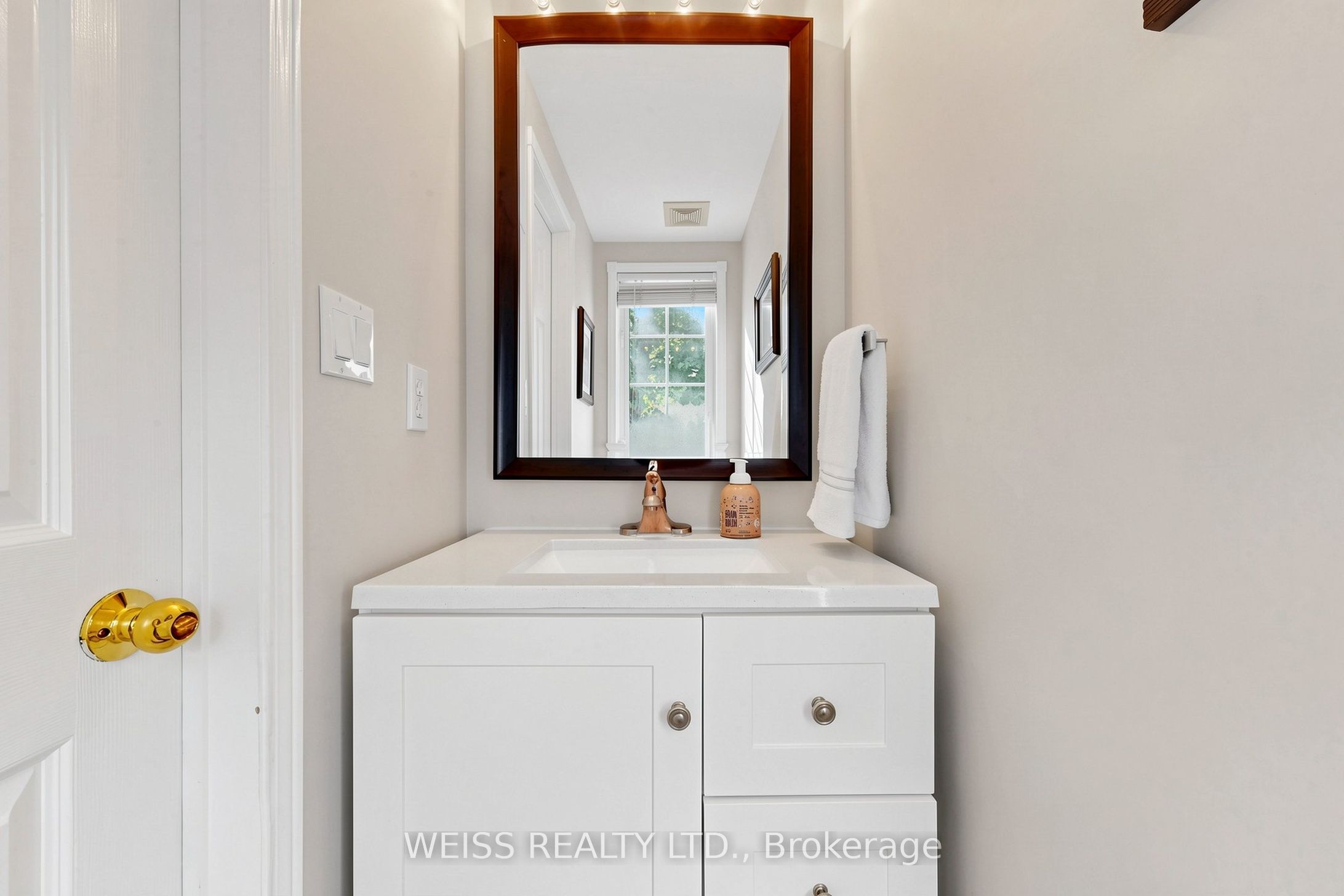 5260 Mcfarren Boulevard 31 Property Photo 12
