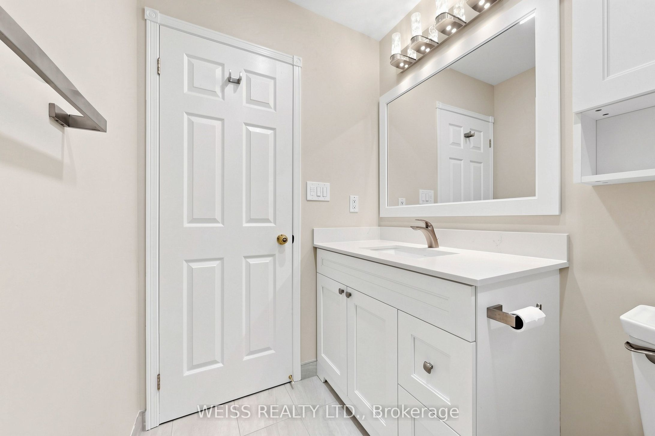 5260 Mcfarren Boulevard 31 Property Photo 22