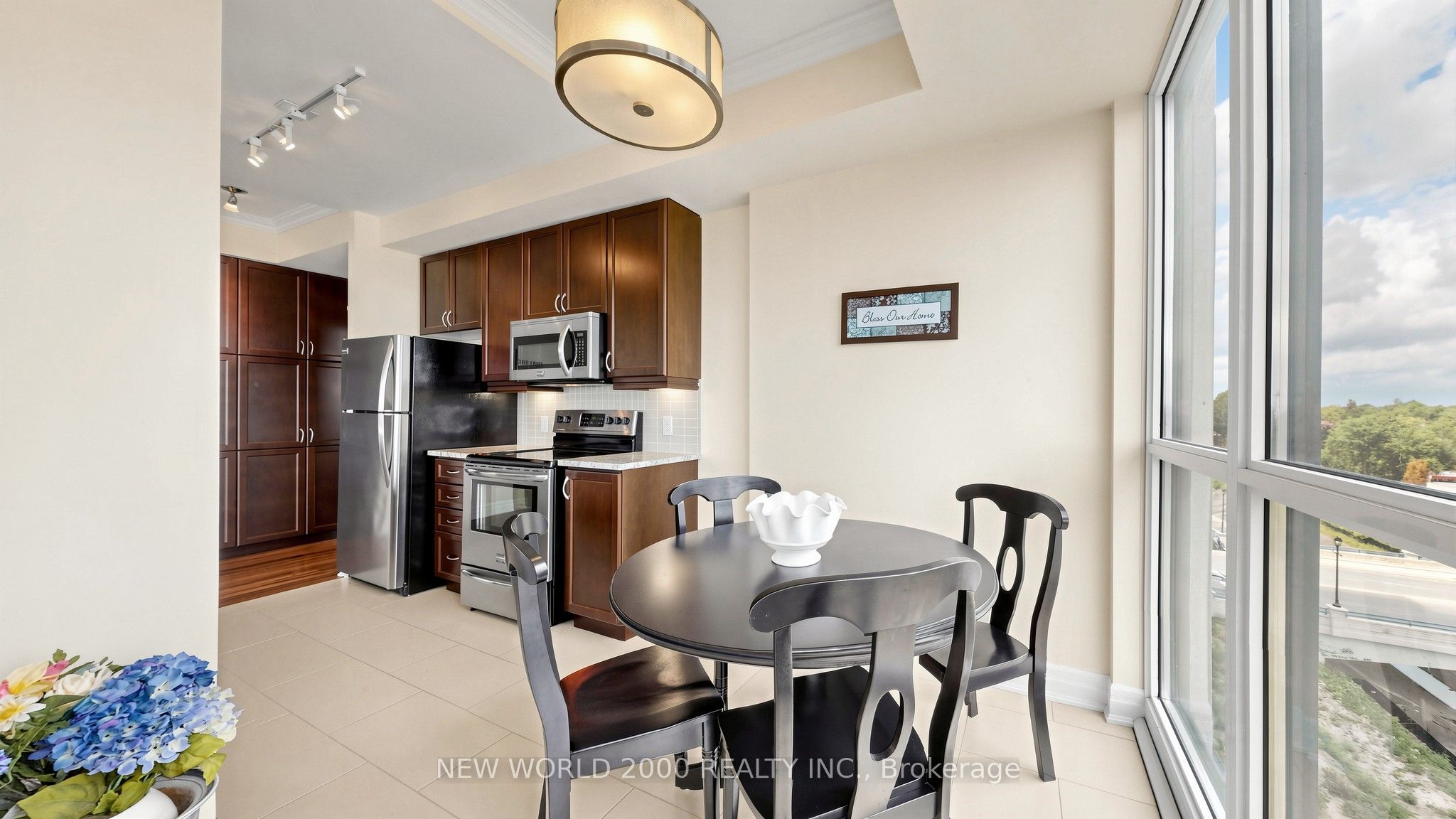 100 John Street 502 Property Photo 15