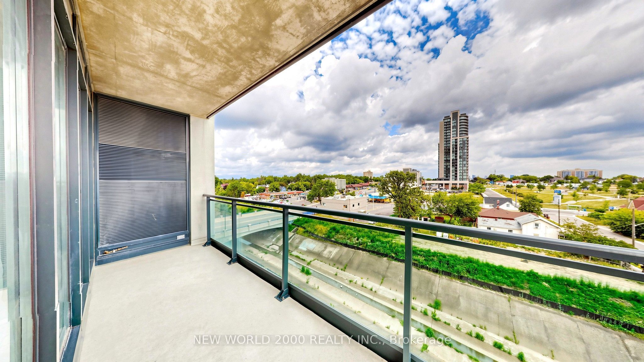 100 John Street 502 Property Photo 30
