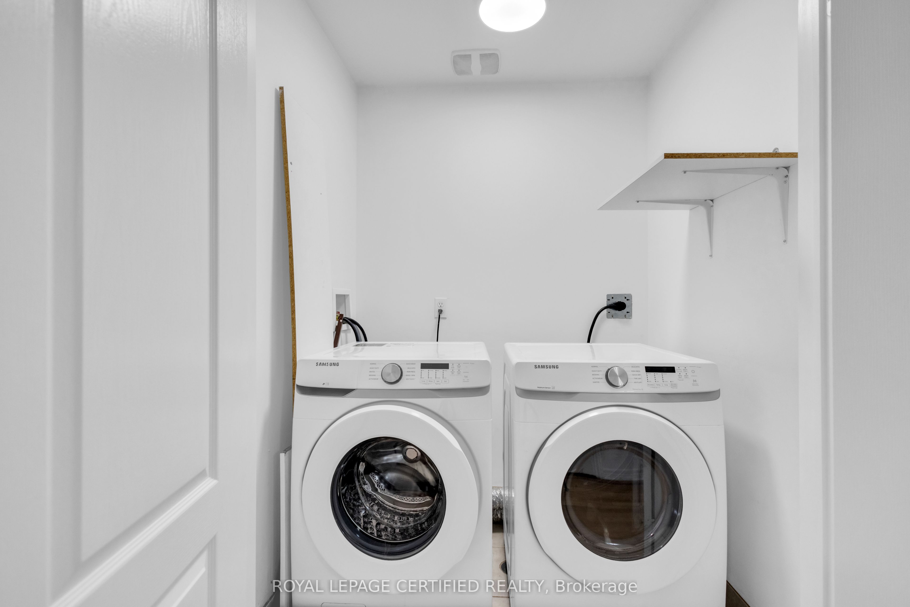 56 Pefferlaw Circle Property Photo 23