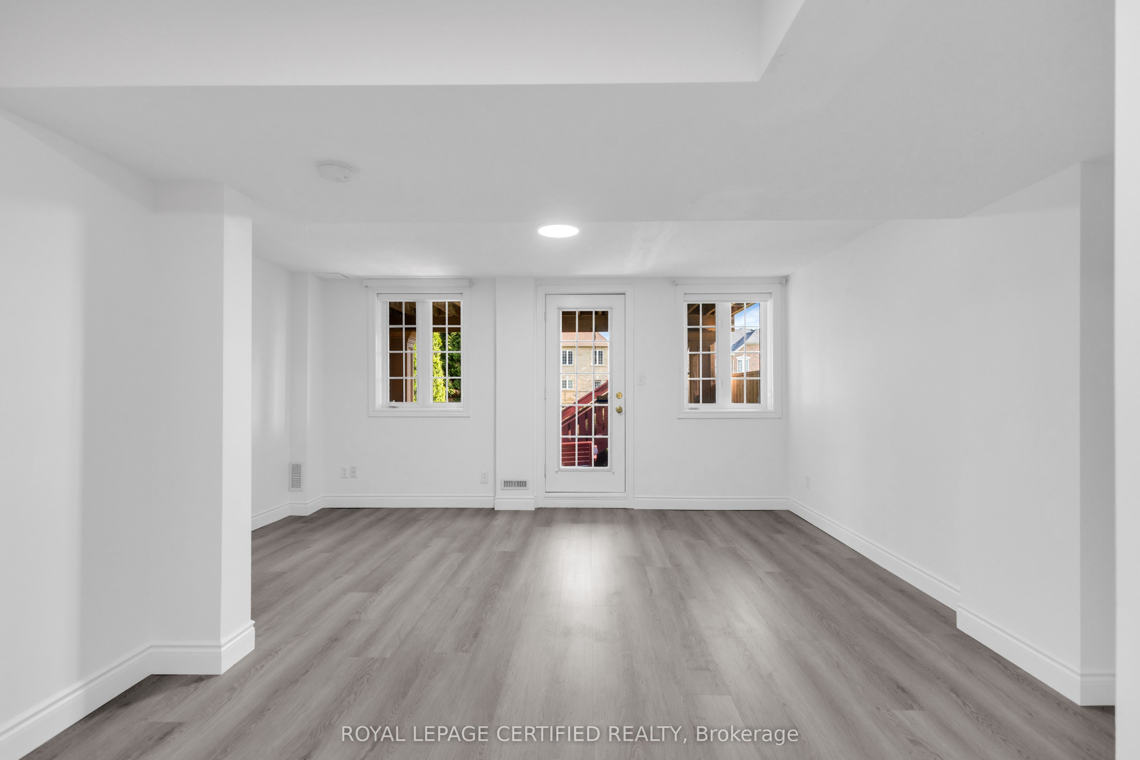 56 Pefferlaw Circle Property Photo 33