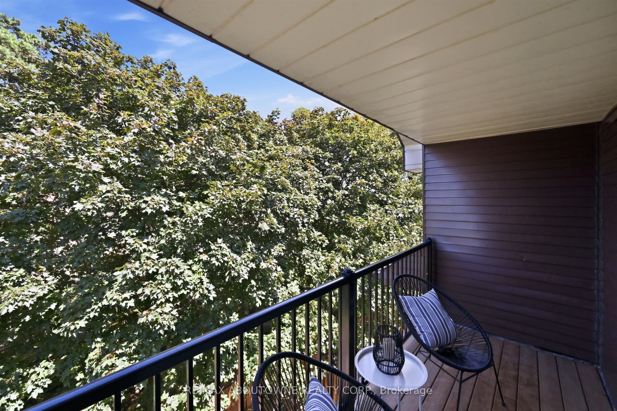 25 Southwind Terrace Property Photo 35