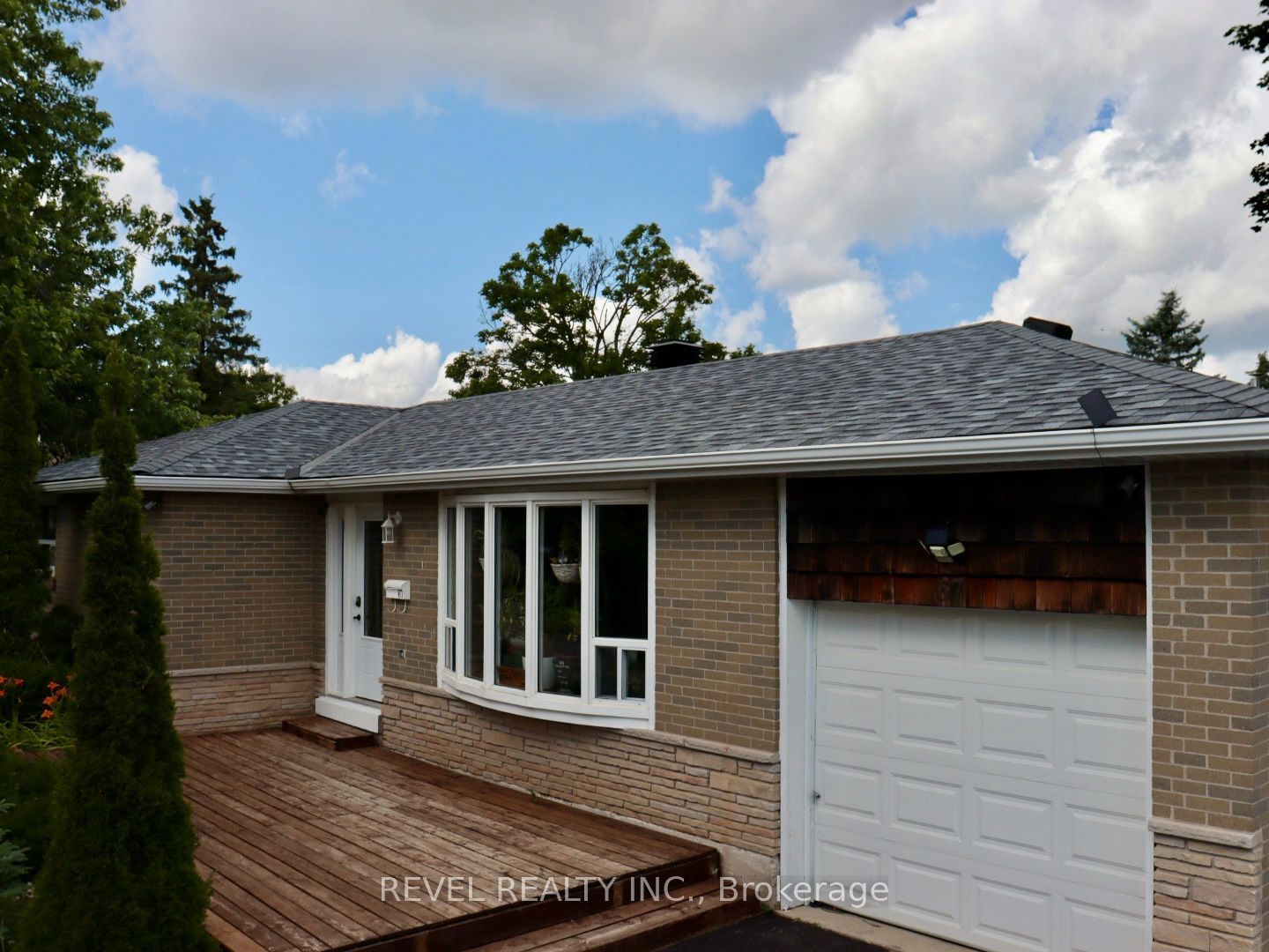 67 Carlton Drive Property Photo 11