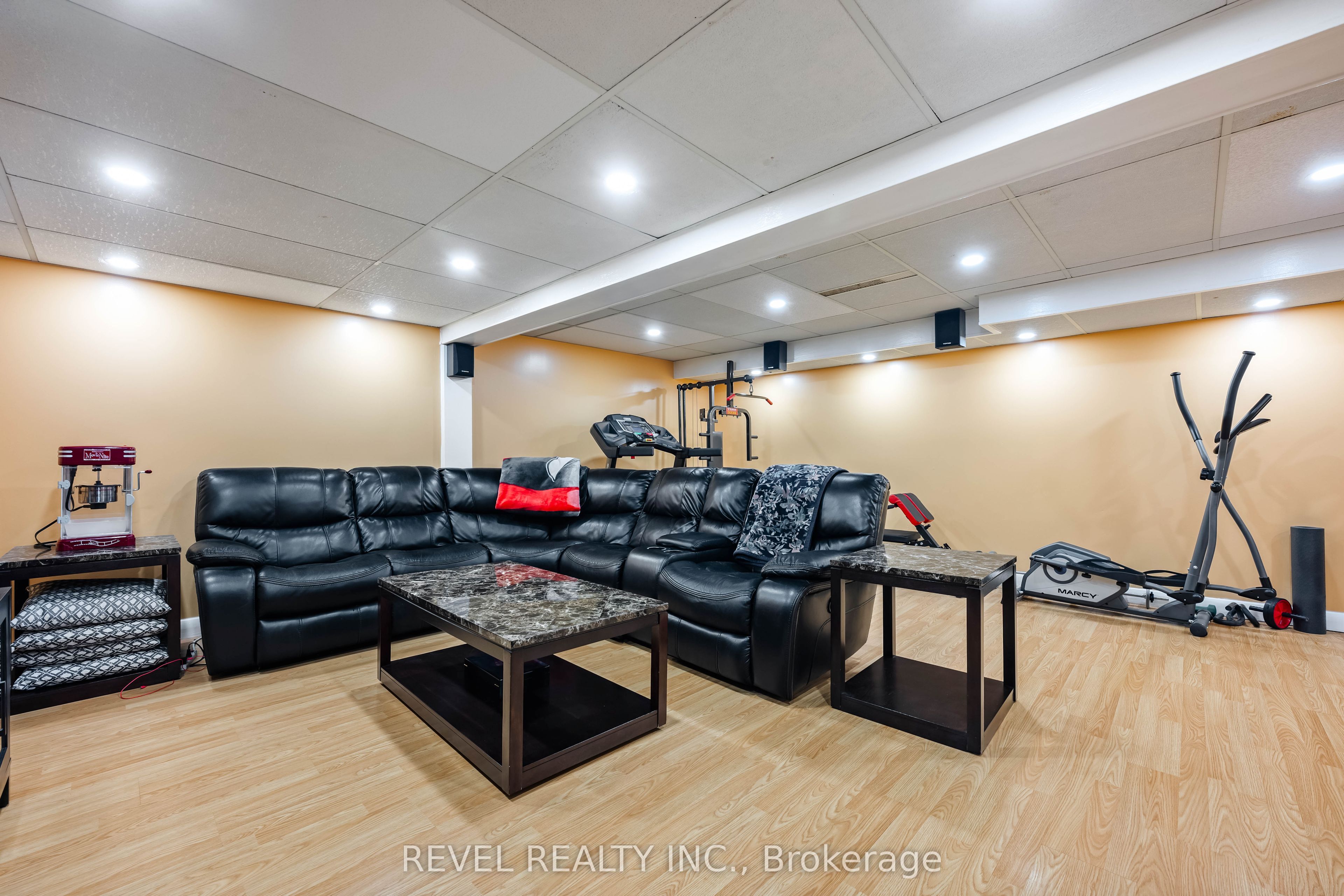 67 Carlton Drive Property Photo 40