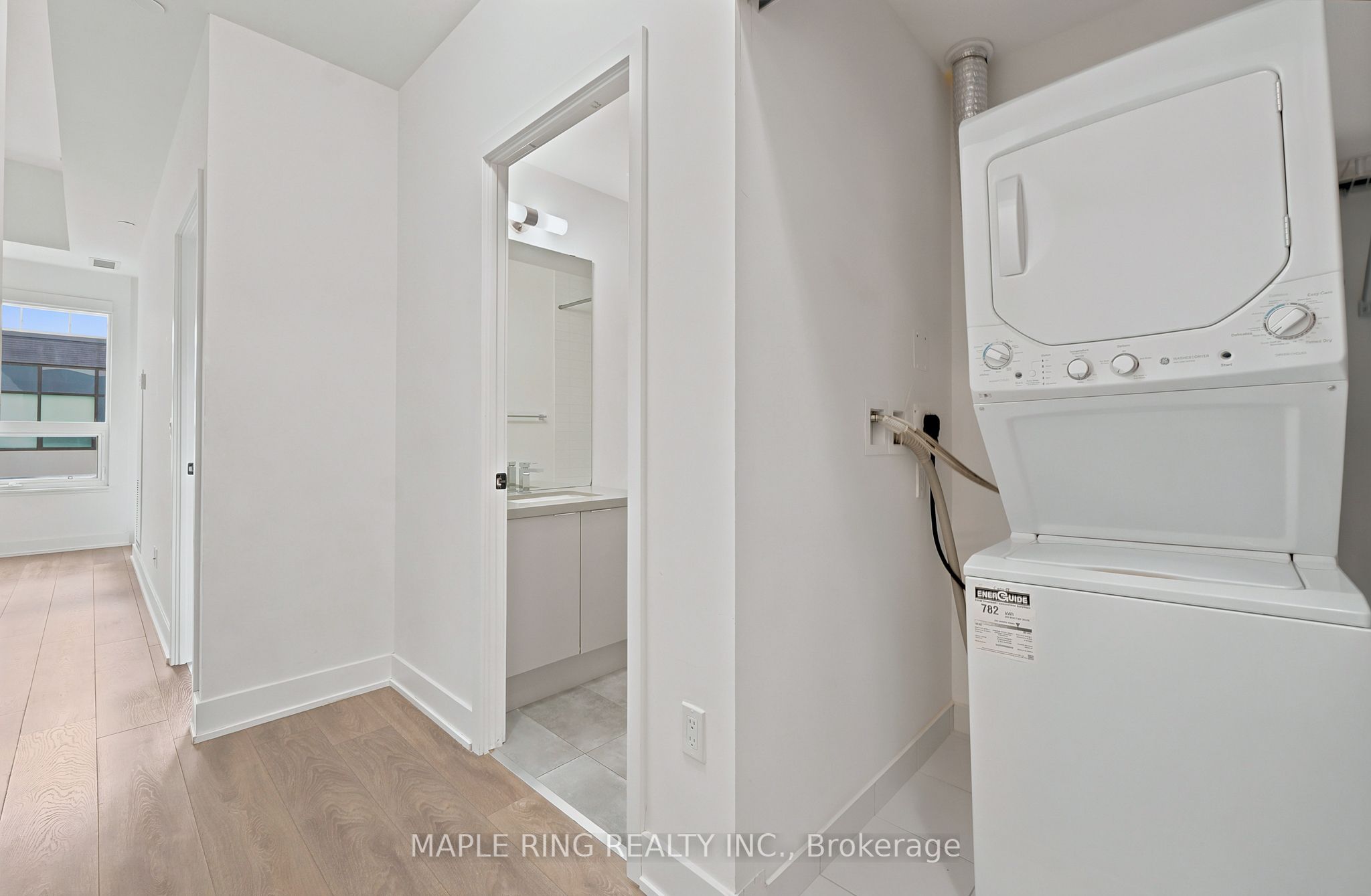 2485 Taunton Road 450 Property Photo 12