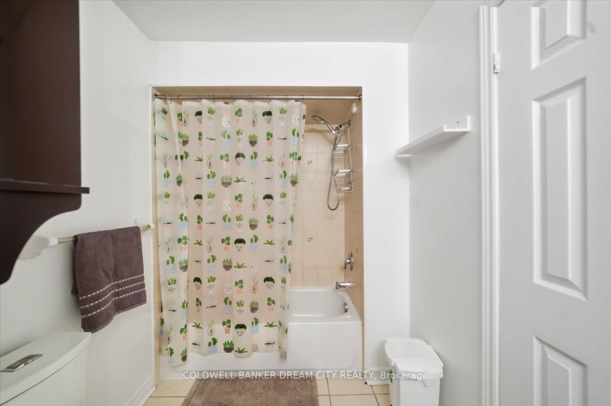 9738 Mclaughlin Road Property Photo 11