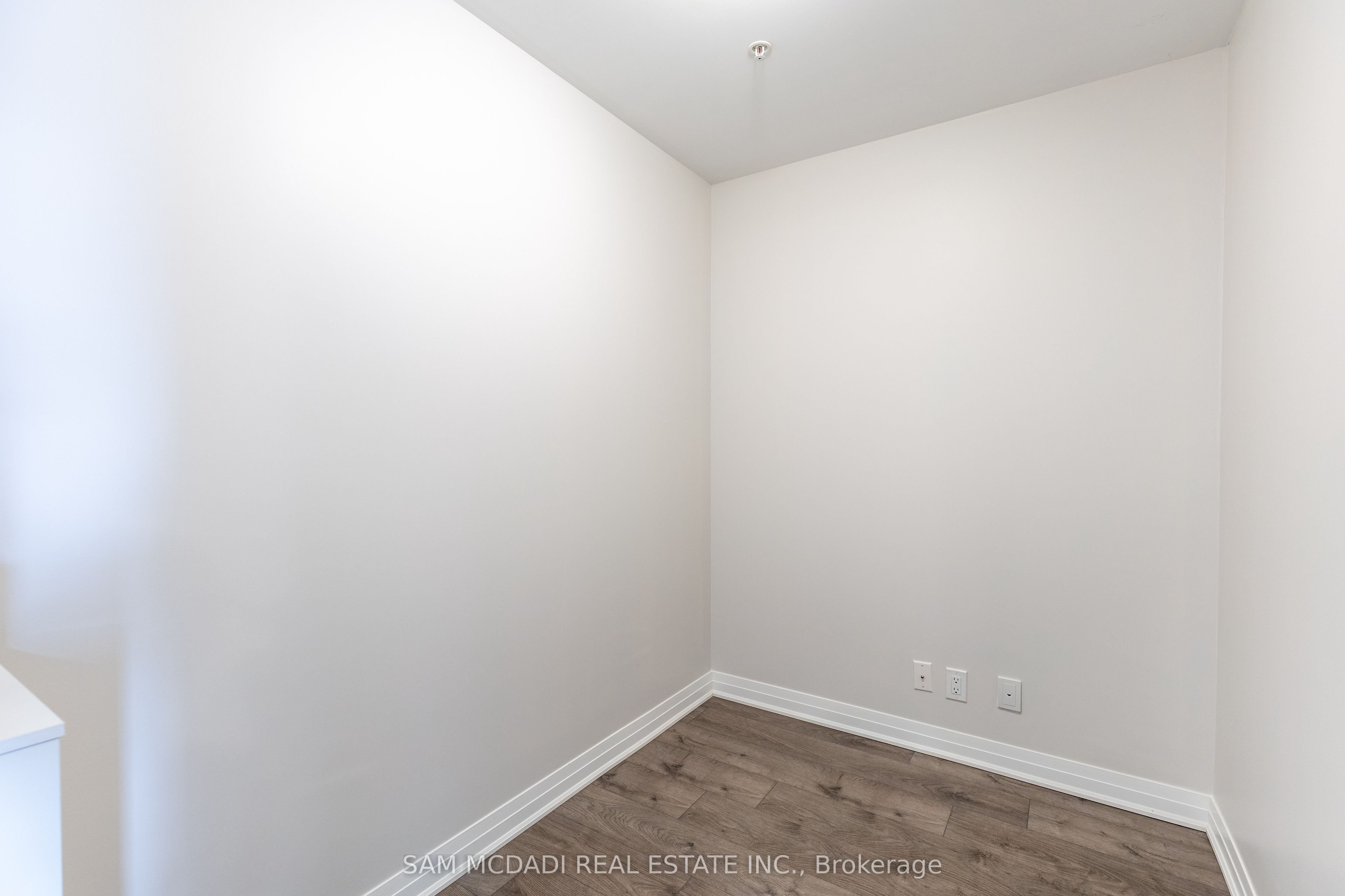 1105 Leger Way 319 Property Photo 26