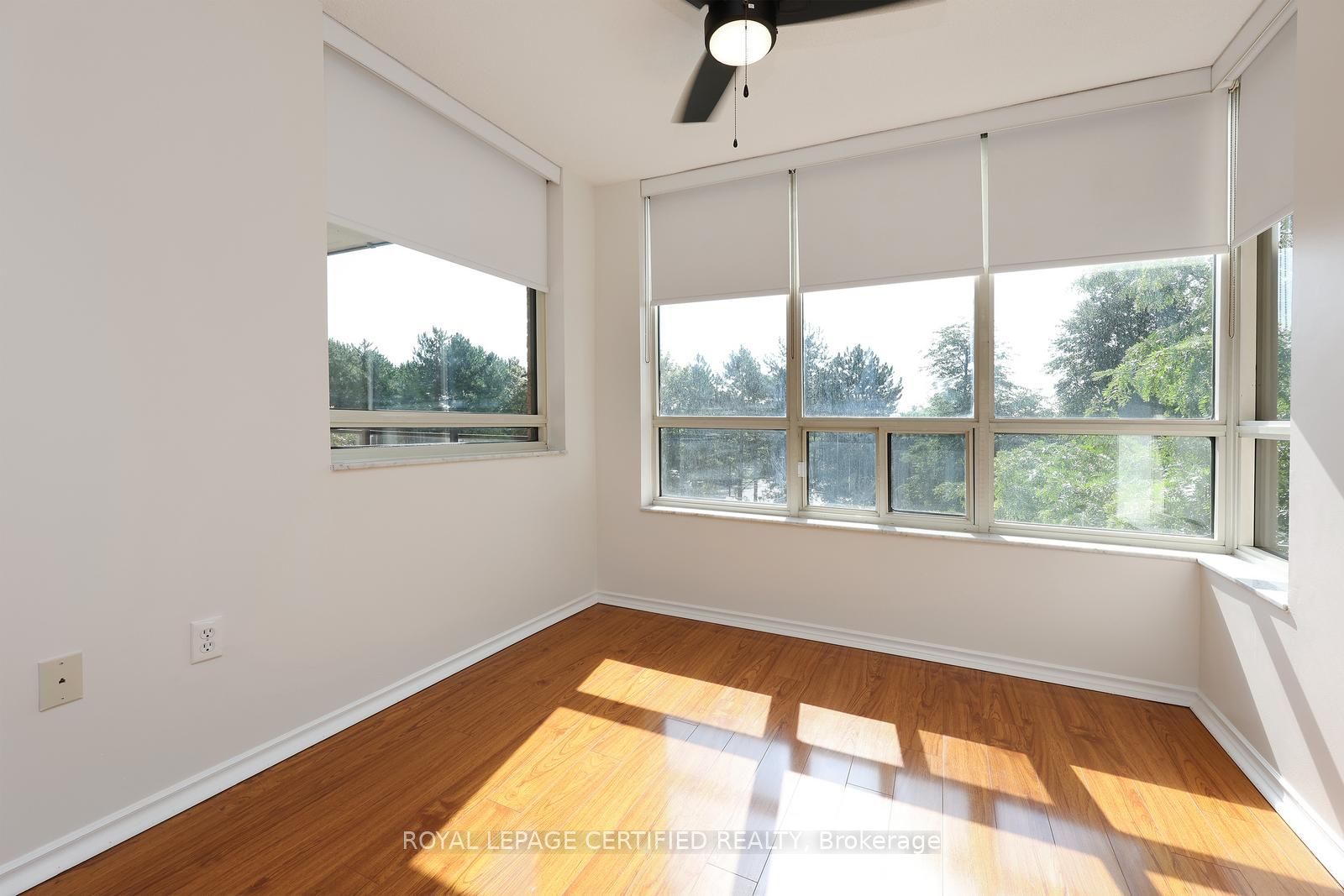 20 Cherrytree Drive 312 Property Photo 17