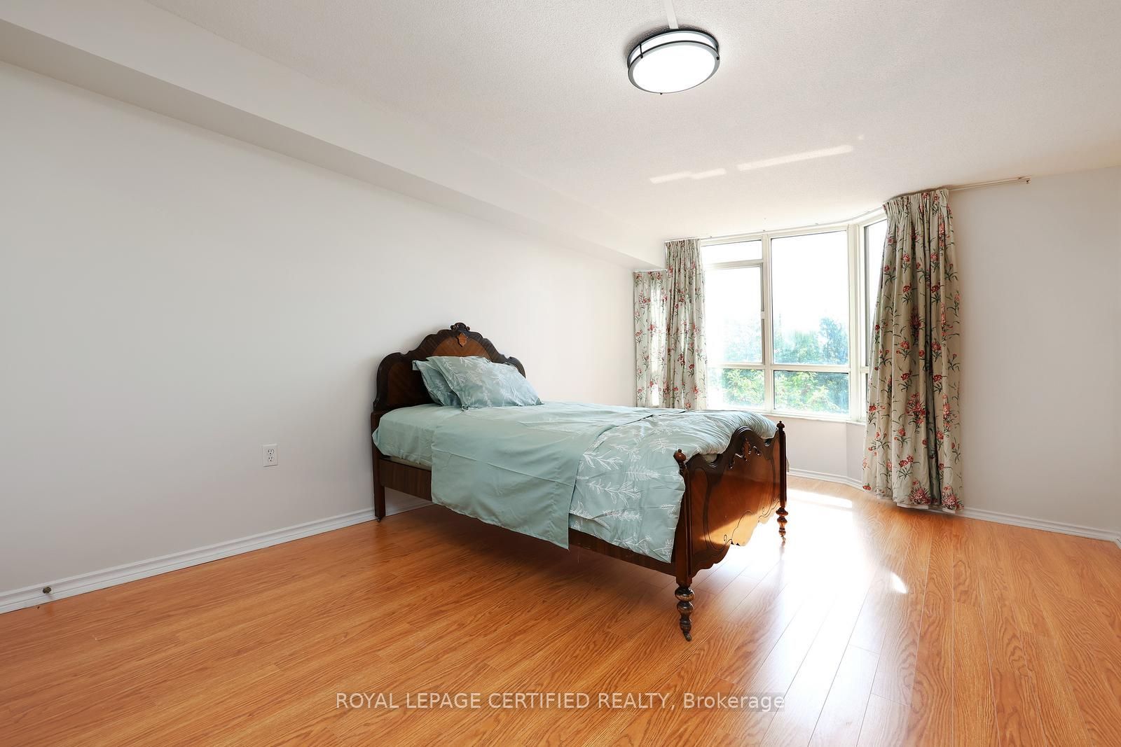 20 Cherrytree Drive 312 Property Photo 30