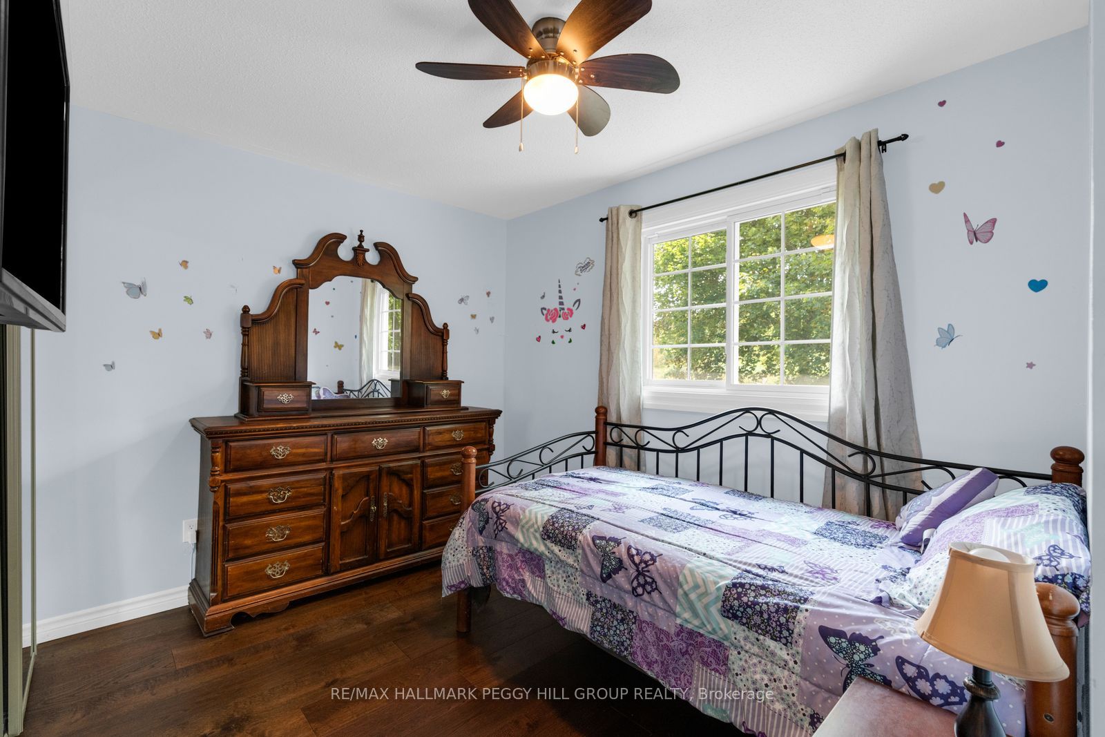 154 Bythia Street Property Photo 10