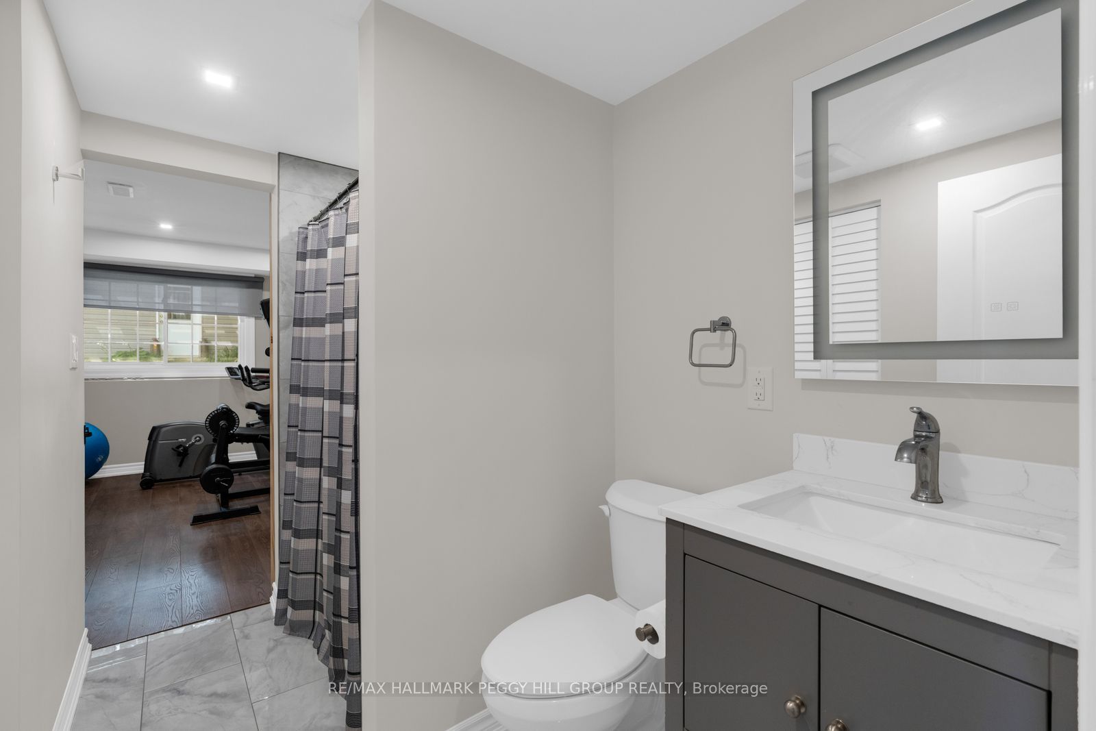 154 Bythia Street Property Photo 13