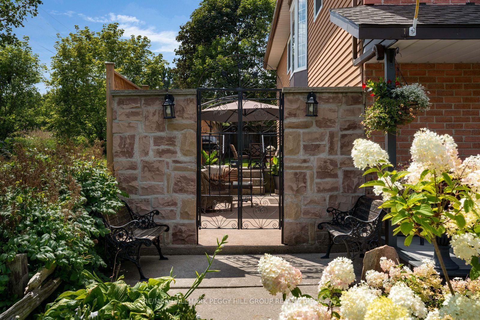 154 Bythia Street Property Photo 18