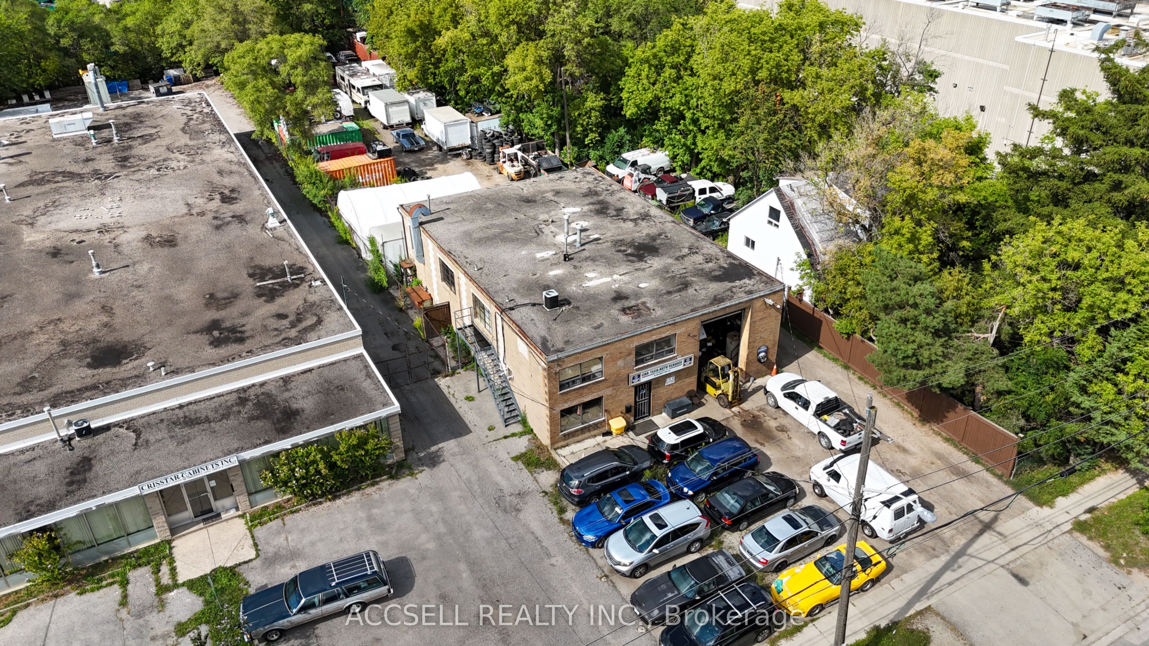 102 Cartwright Avenue Property Photo 2