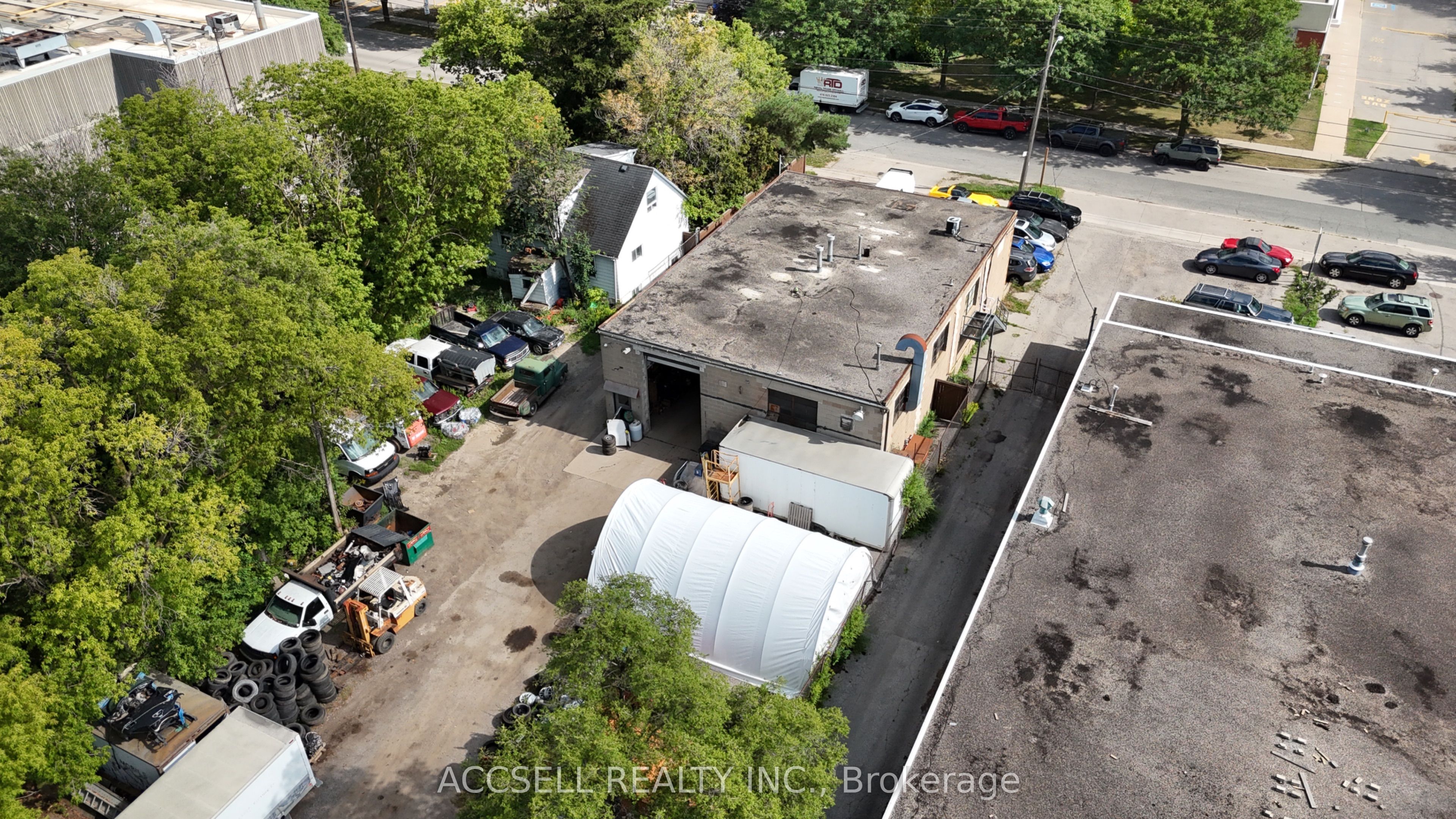 102 Cartwright Avenue Property Photo 8