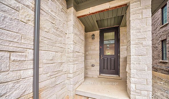 1449 National Common Property Photo 3
