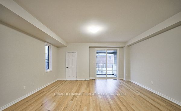 1449 National Common Property Photo 15