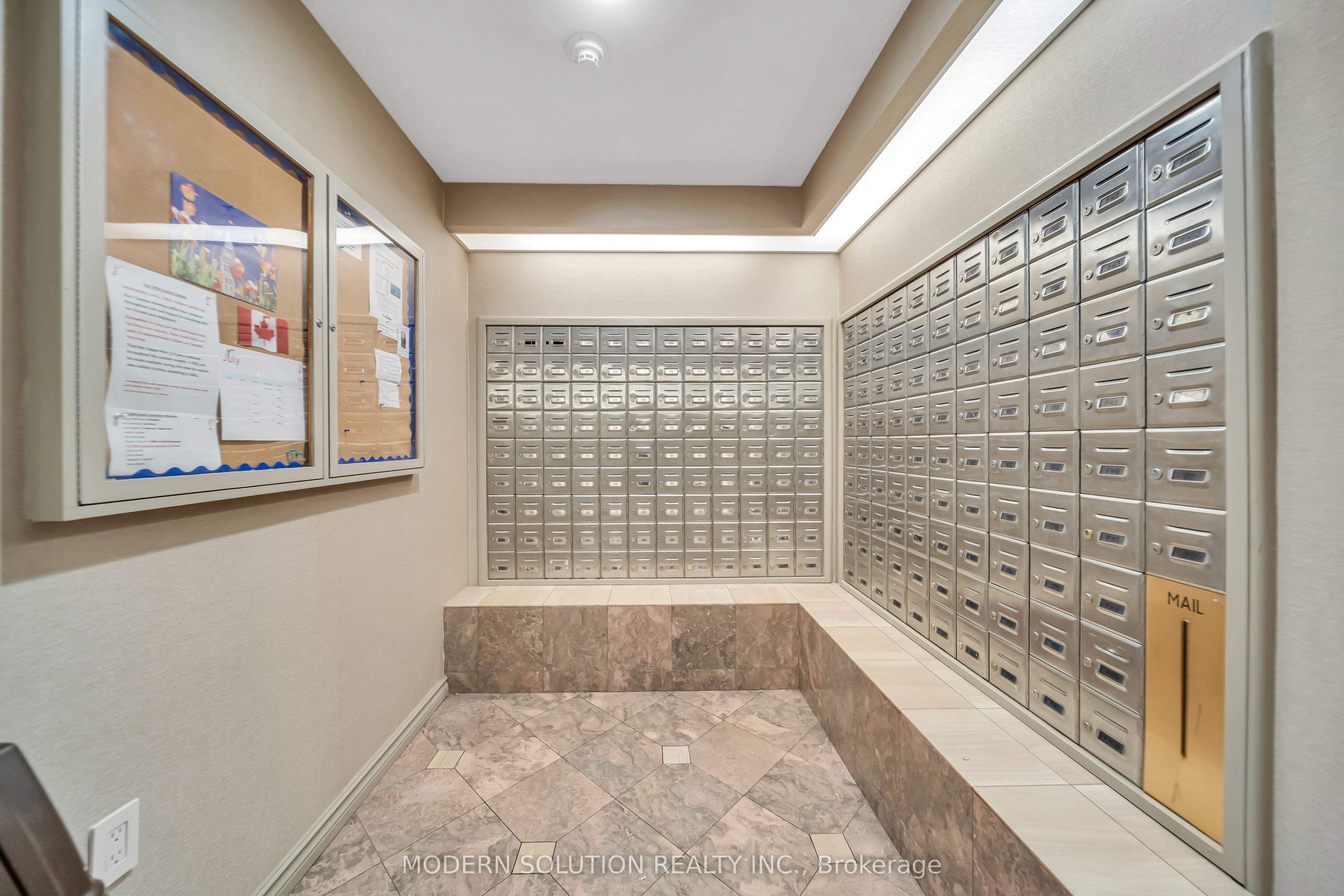 20 Cherrytree Drive 501 Property Photo 12