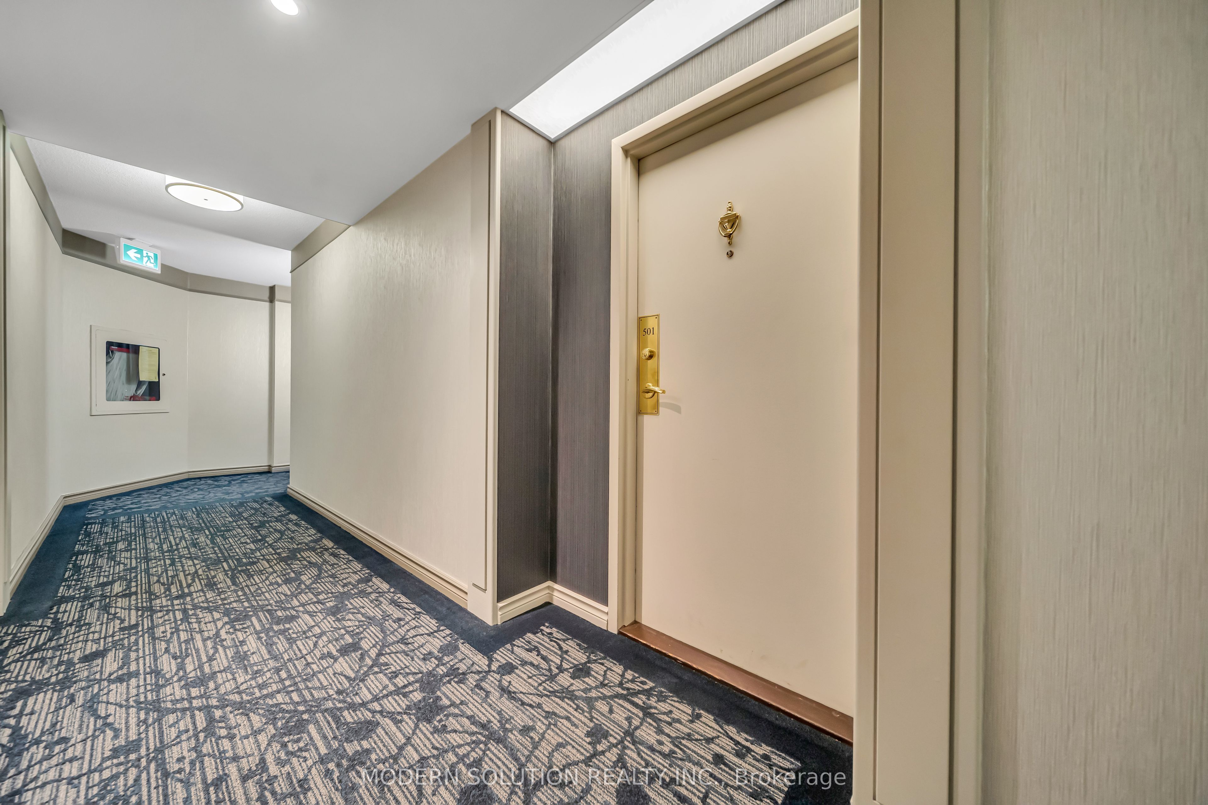 20 Cherrytree Drive 501 Property Photo 14