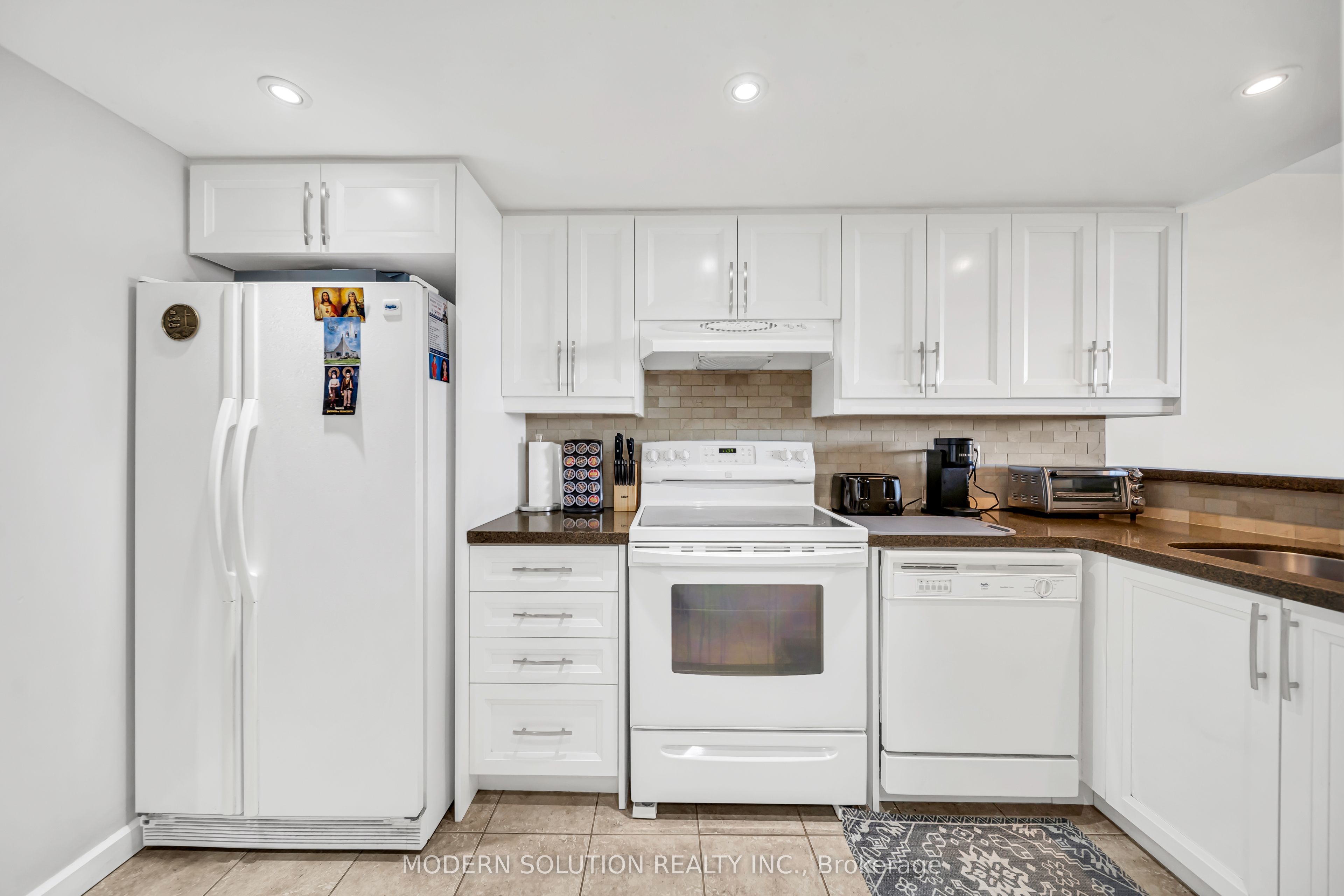 20 Cherrytree Drive 501 Property Photo 19