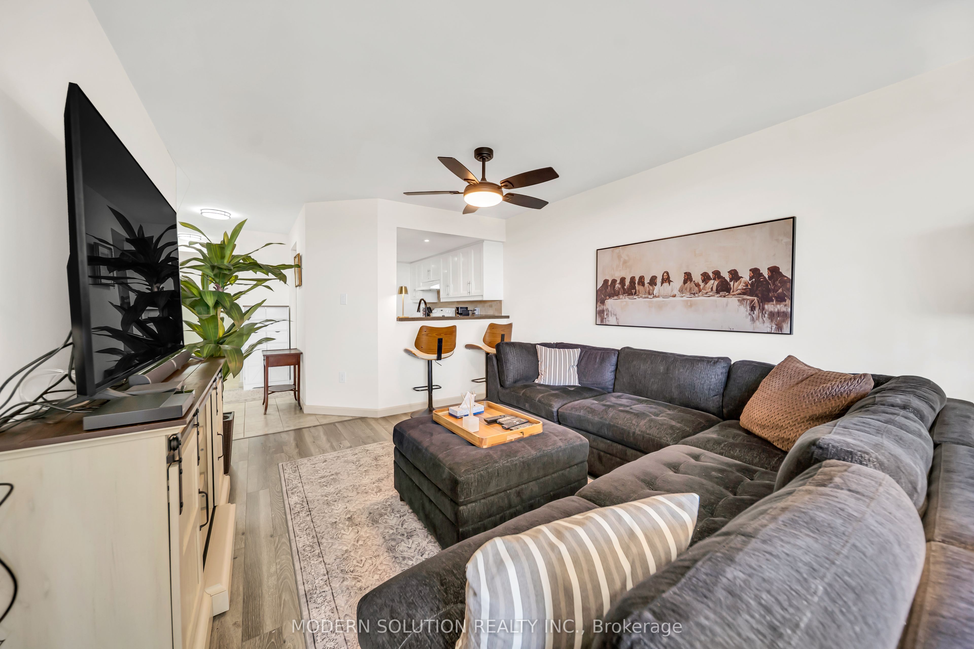 20 Cherrytree Drive 501 Property Photo 29