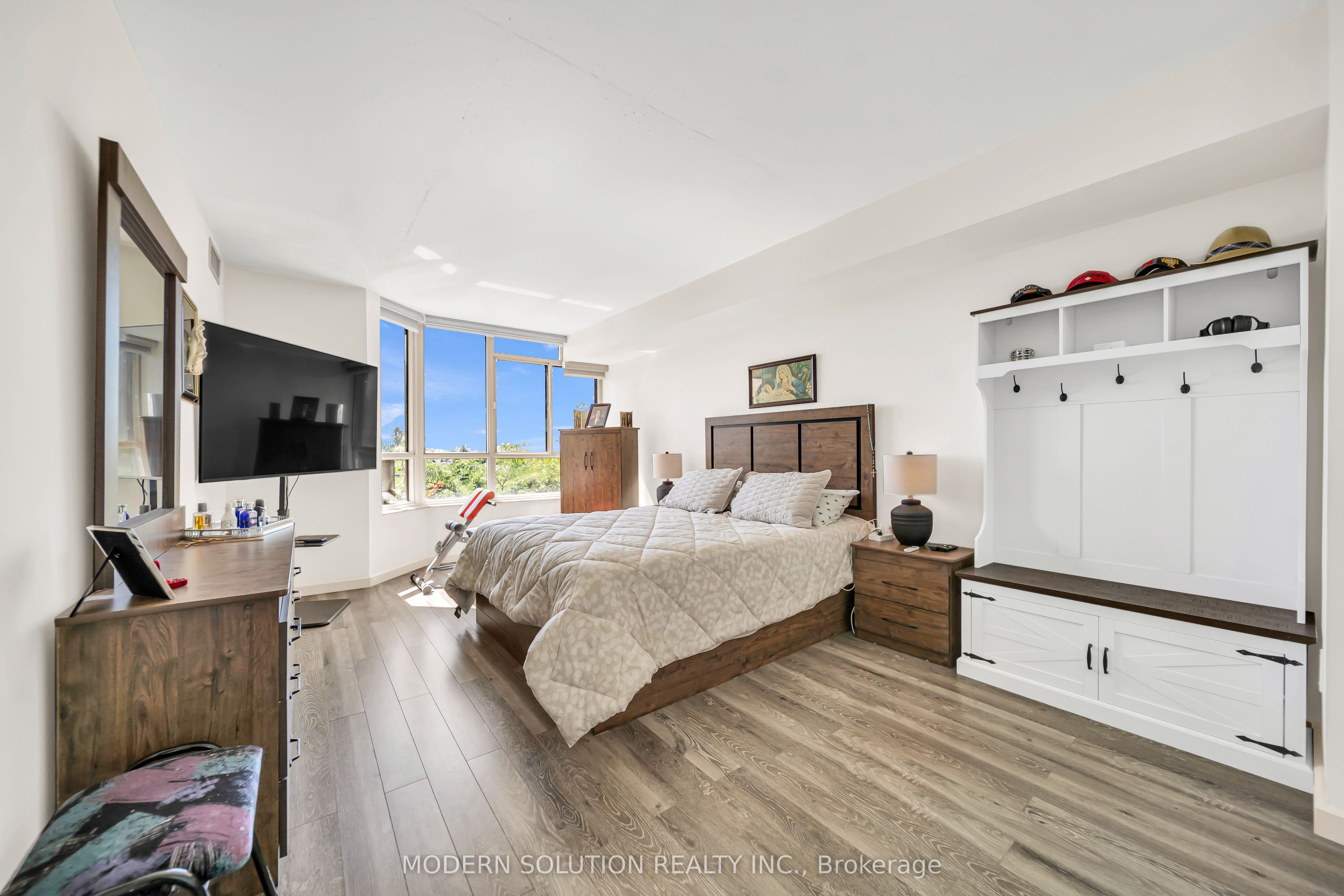 20 Cherrytree Drive 501 Property Photo 35