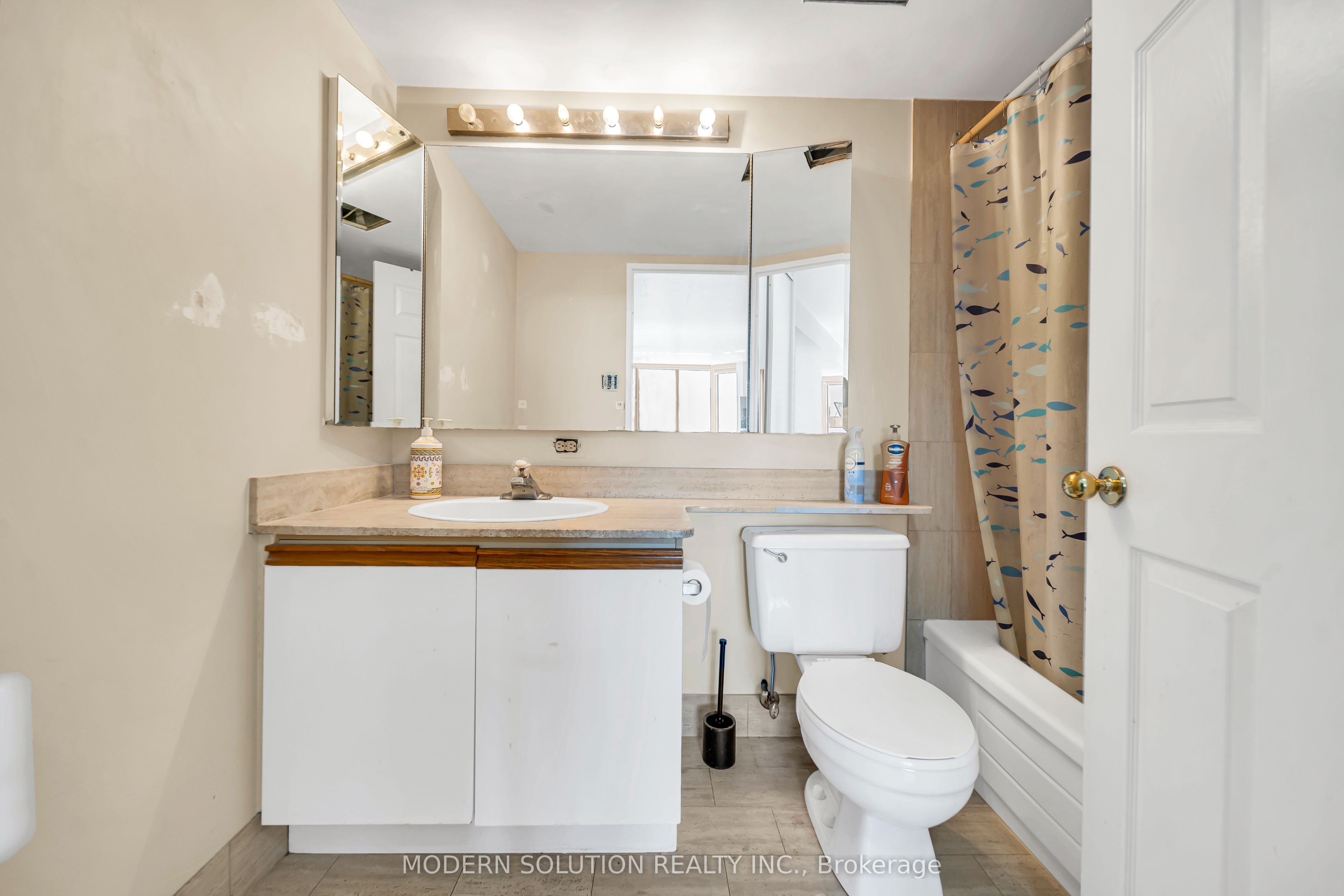 20 Cherrytree Drive 501 Property Photo 39