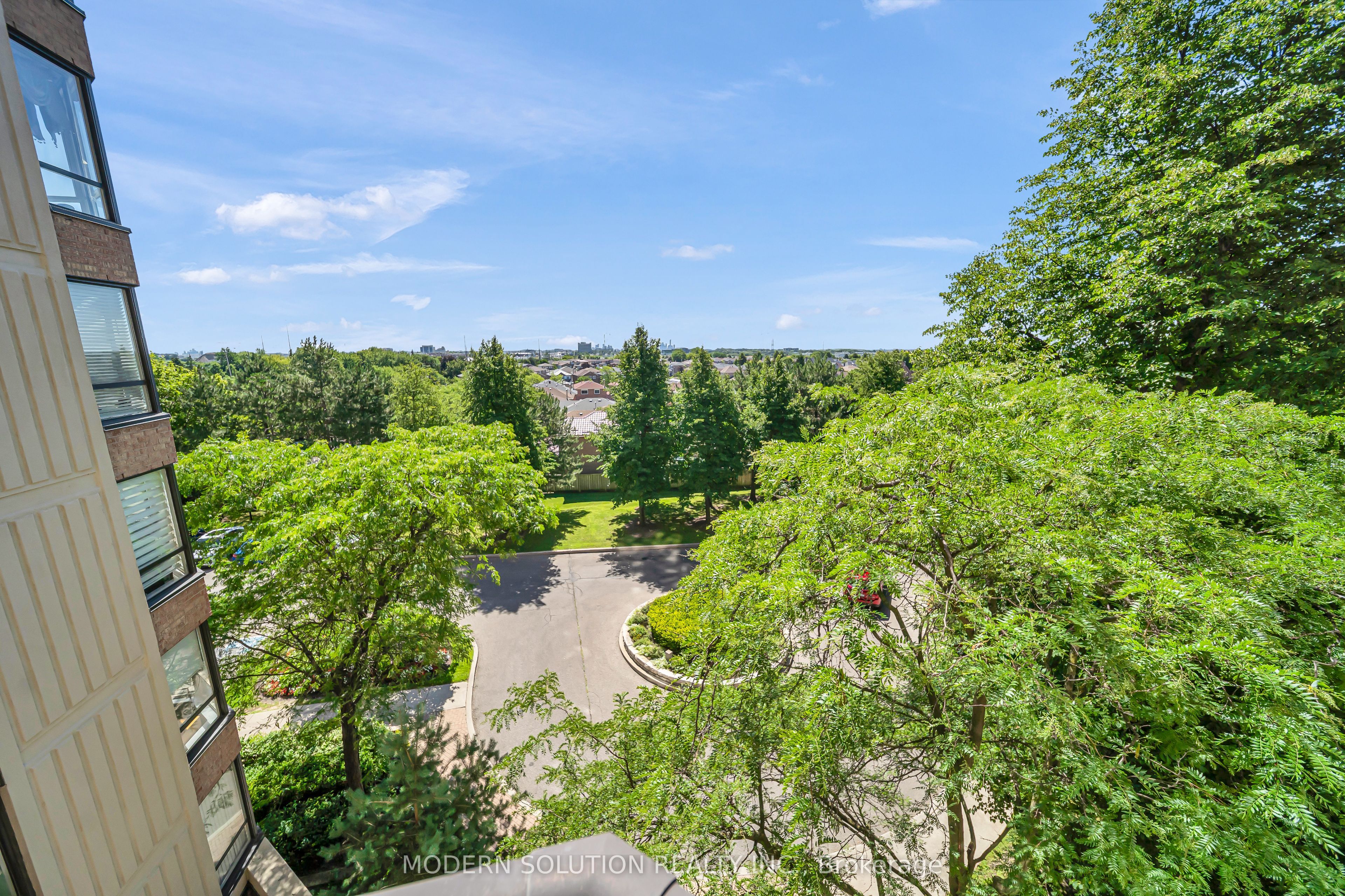 20 Cherrytree Drive 501 Property Photo 41