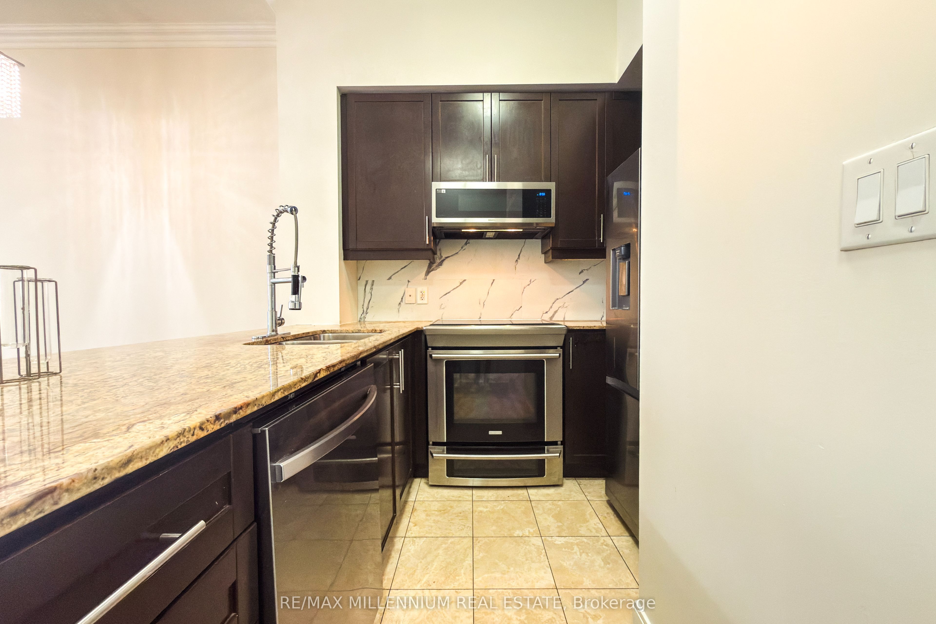 80 Absolute Avenue Lph06 Property Photo 13