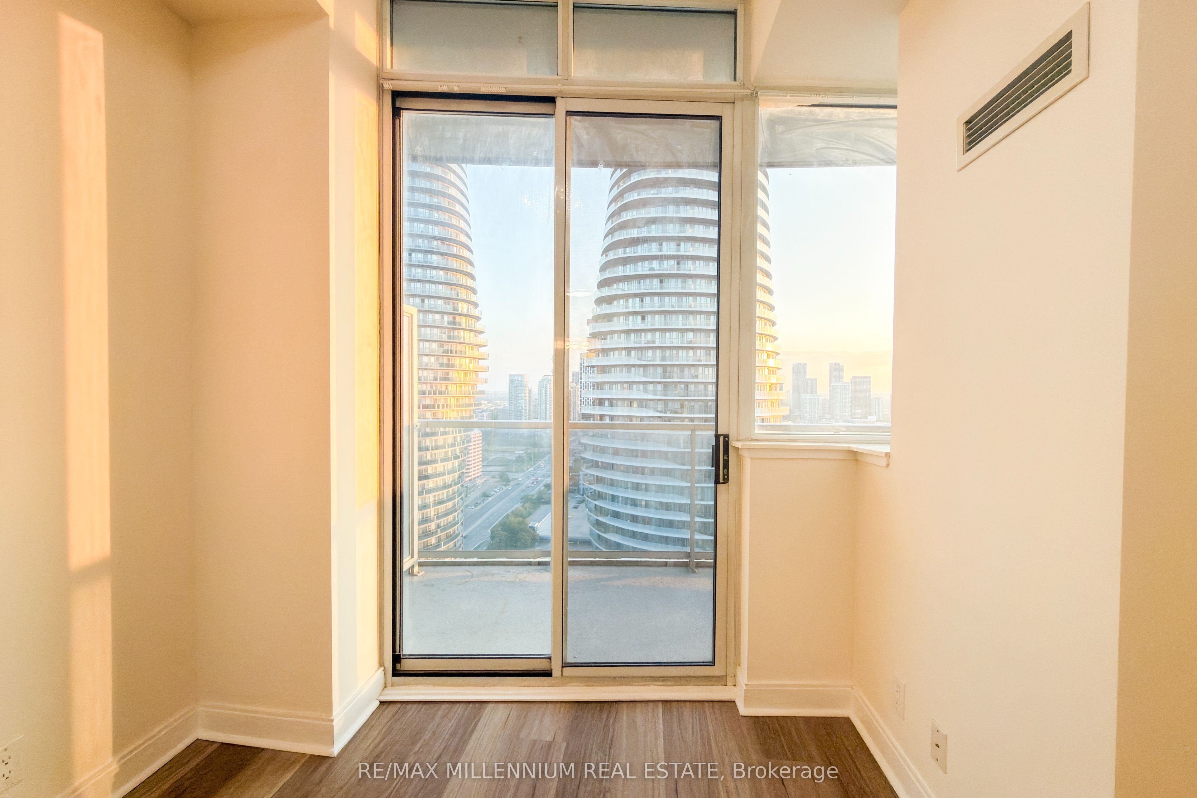 80 Absolute Avenue Lph06 Property Photo 20